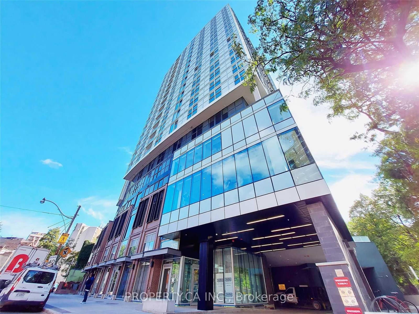 #1706 - 219 Dundas Street E