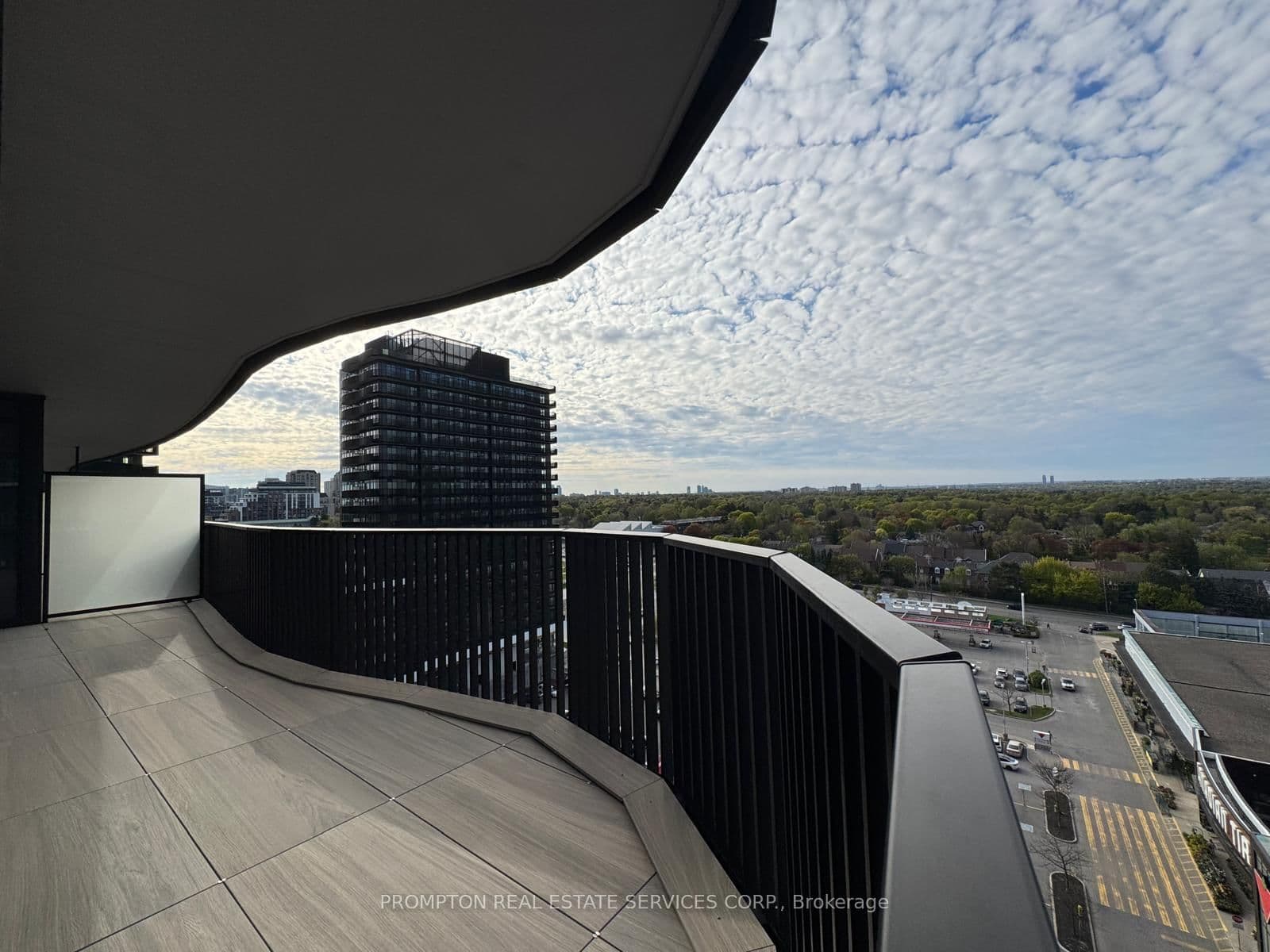 68 Esther Shiner Boulevard, Unit 1611