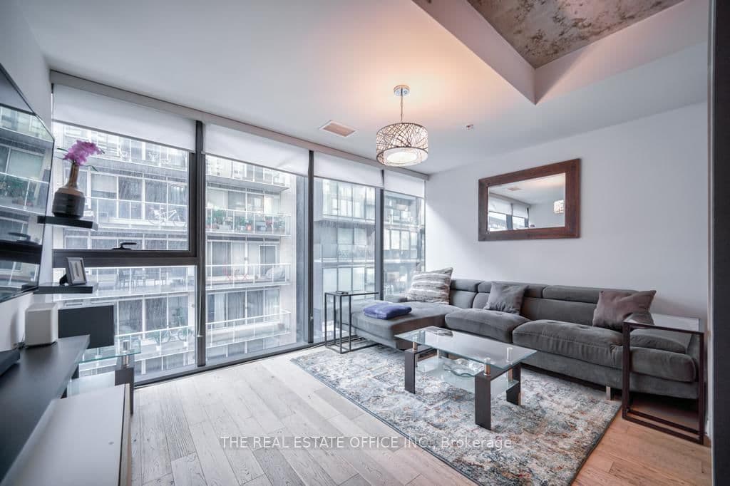629 King Street W, Unit 331
