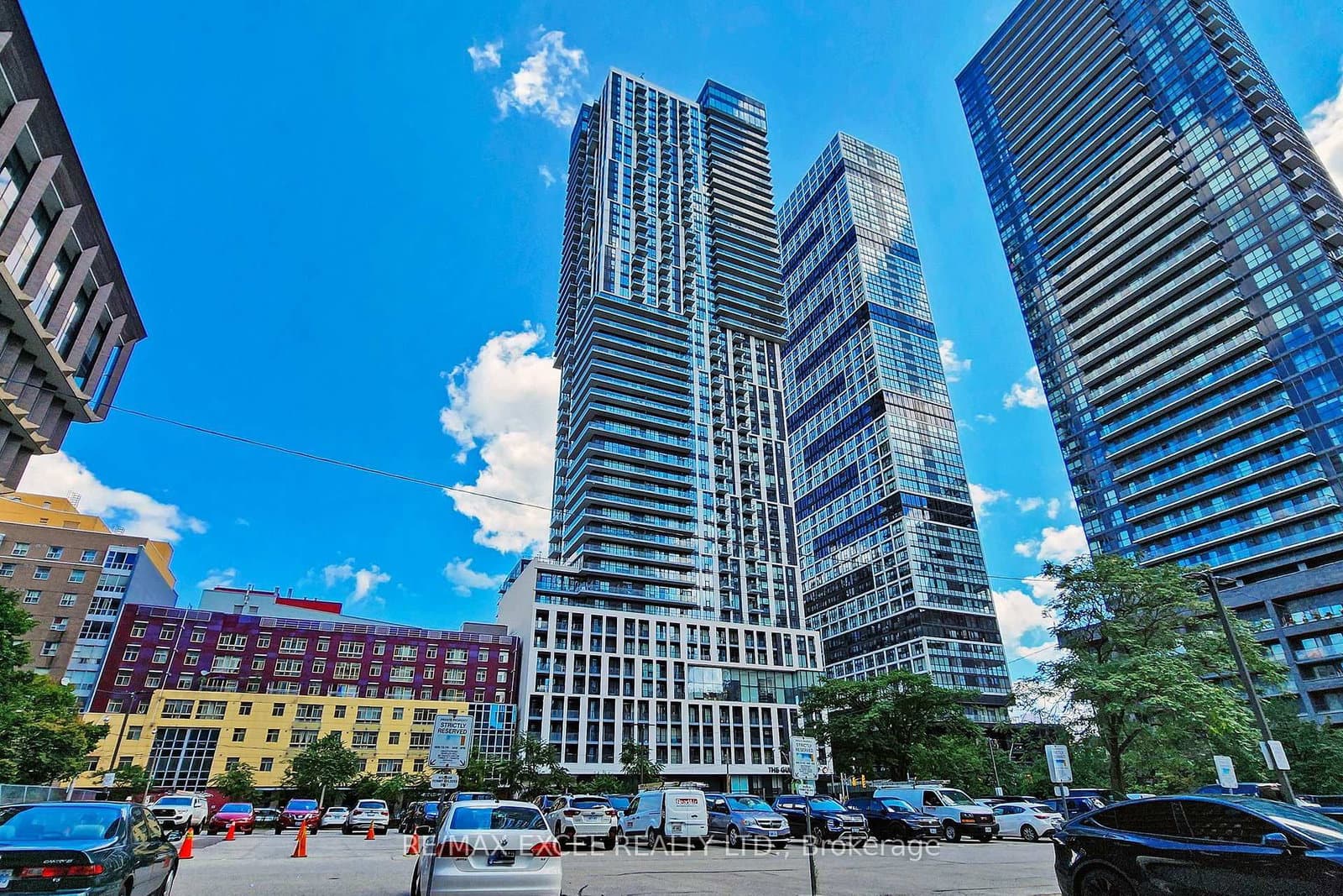 251 Jarvis Street, Unit 4203