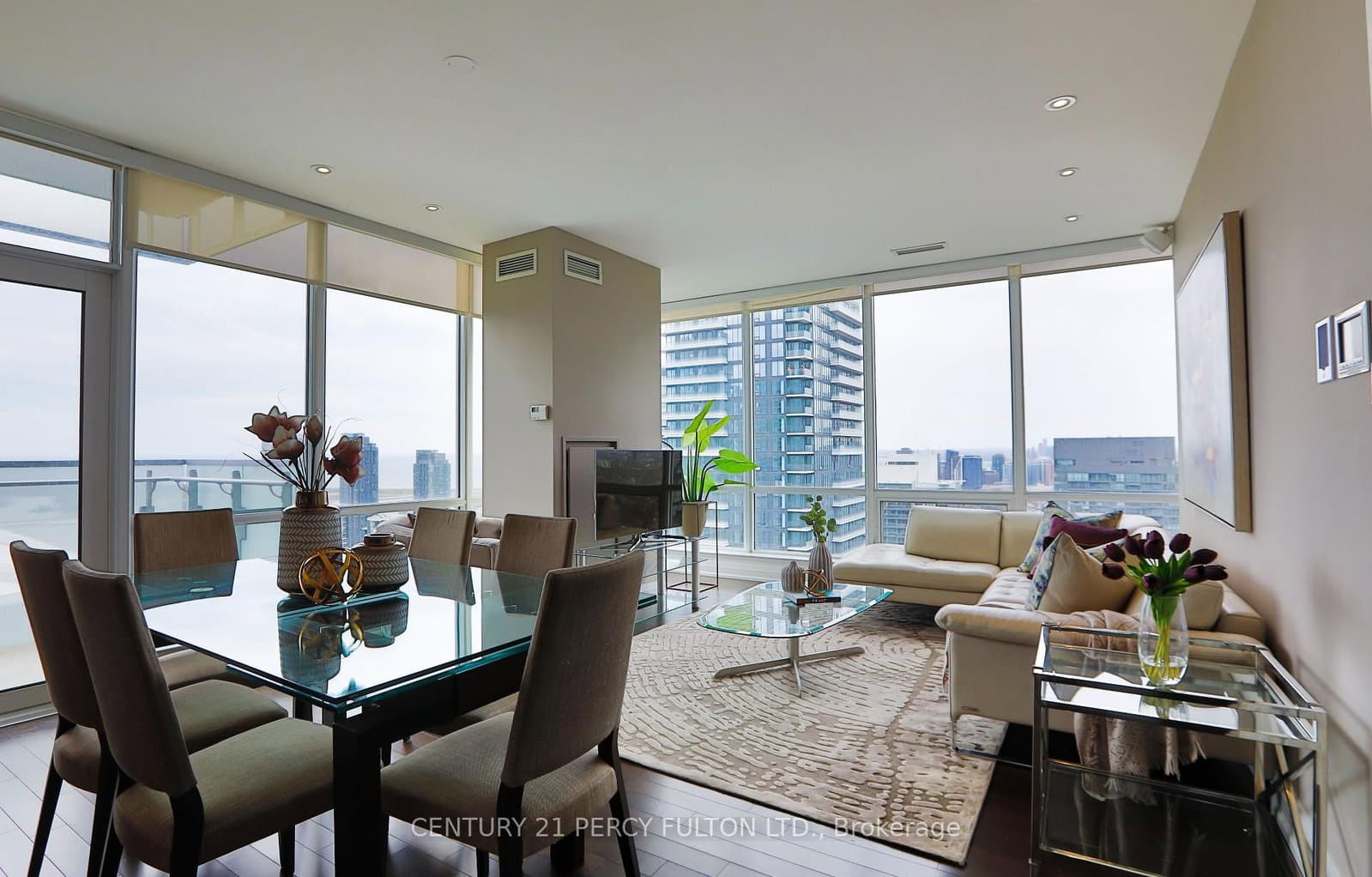 #4002 - 80 John Street