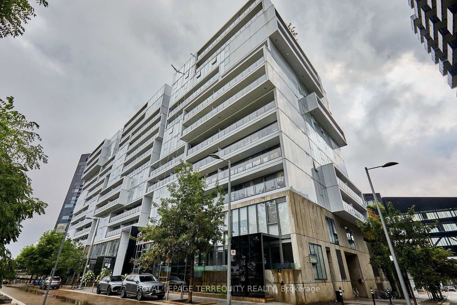 #702 - 32 Trolley Crescent
