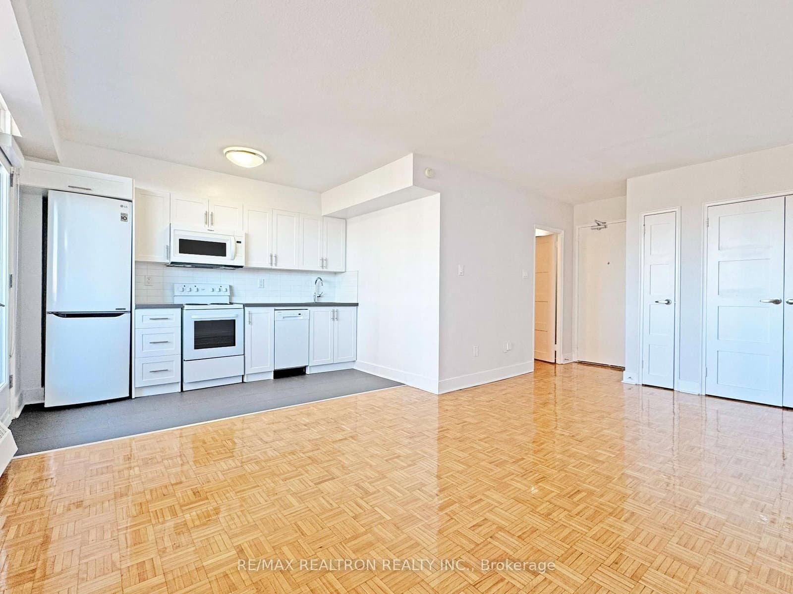 276 St George Street, Unit 308