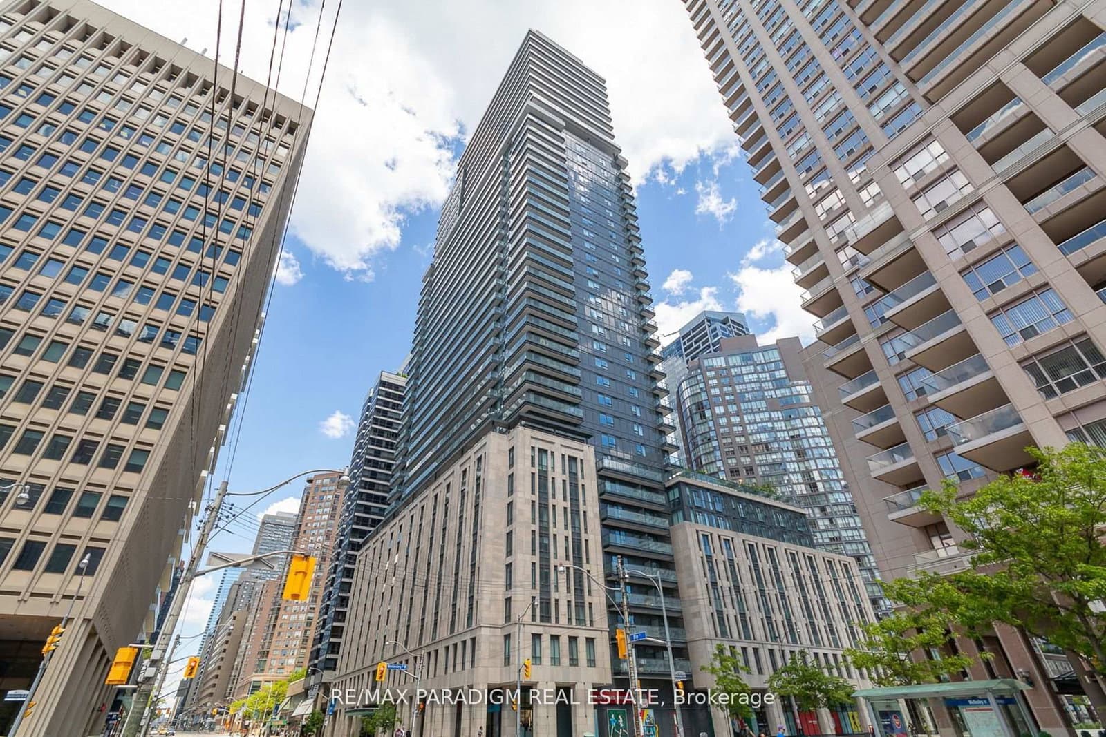 #2501 - 955 Bay Street