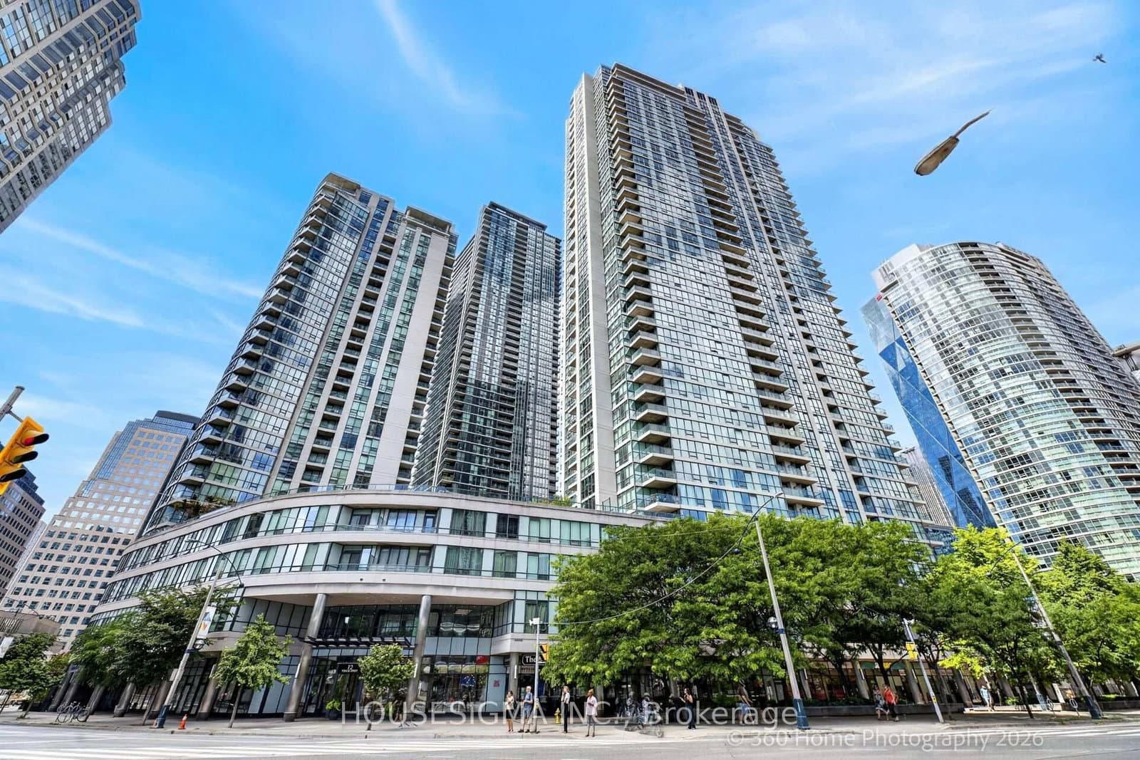 #1609 - 12 Yonge Street