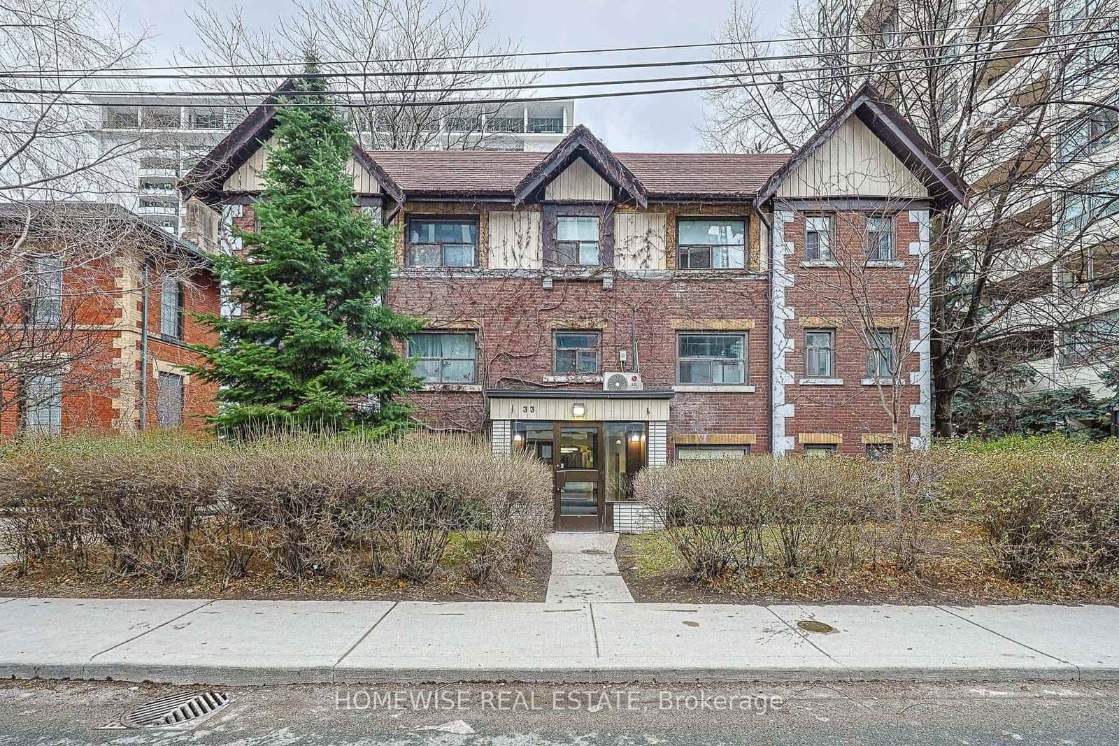 33 Maitland Street, Unit 204