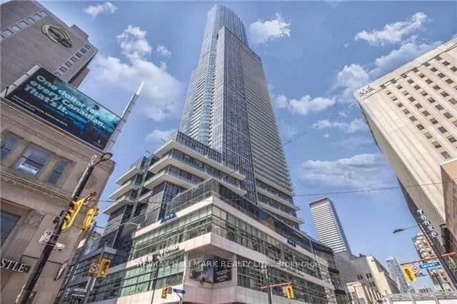 #6104 - 388 YONGE Street