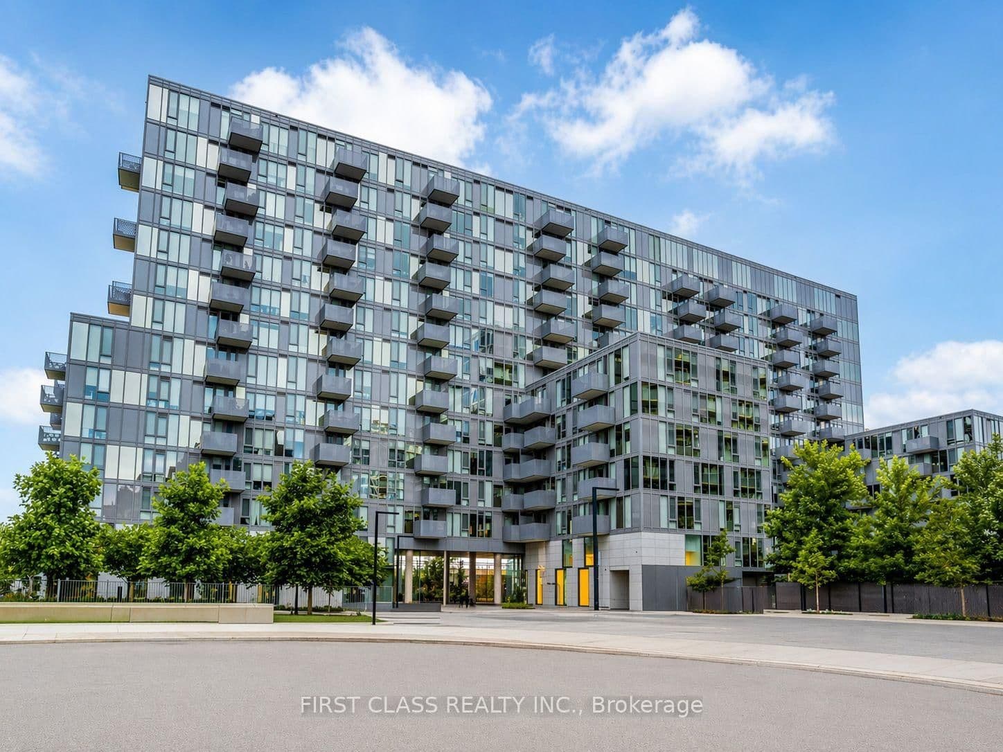 #616 - 38 Monte Kwinter Court