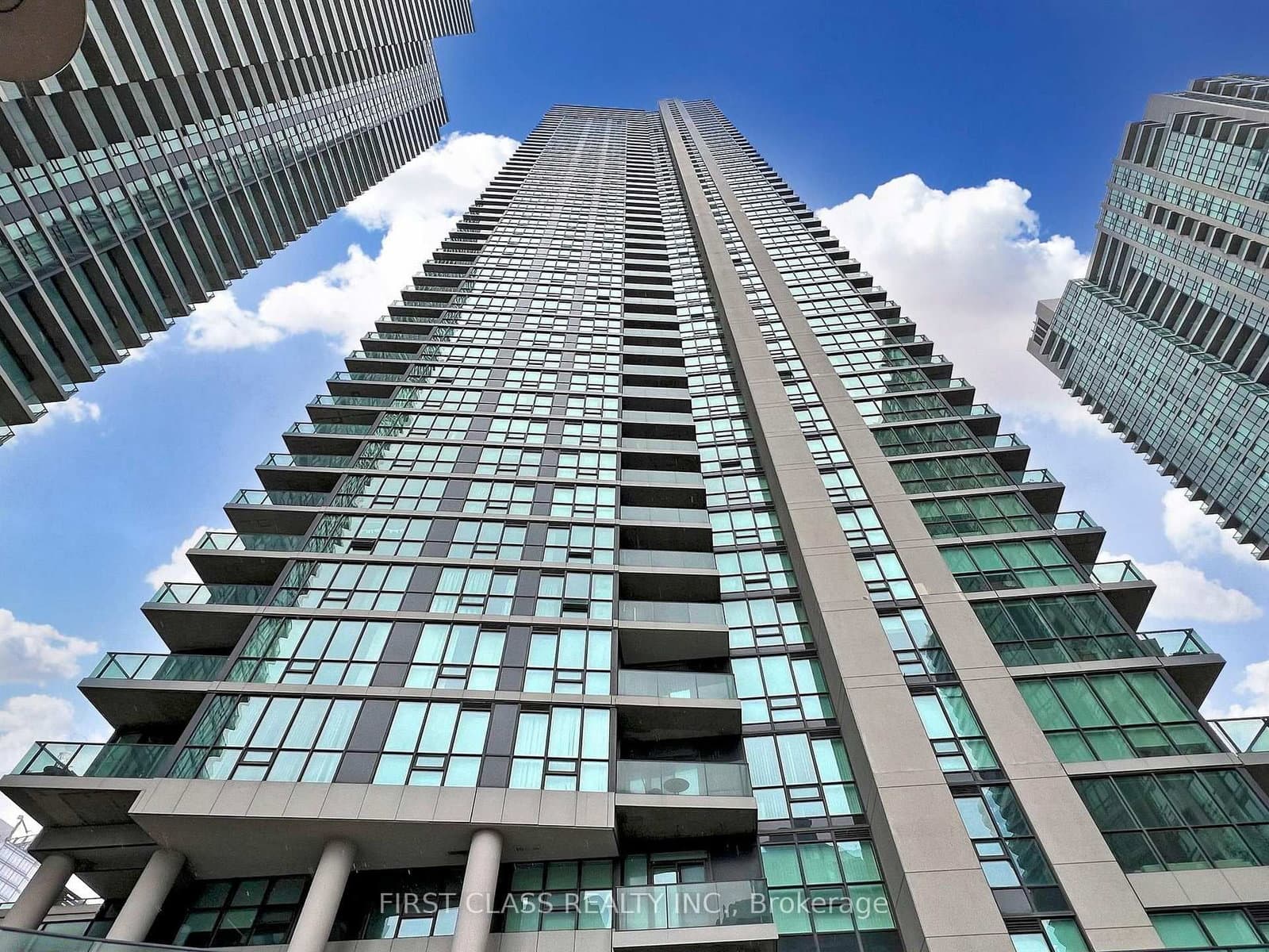 16 Harbour Street, Unit 4605