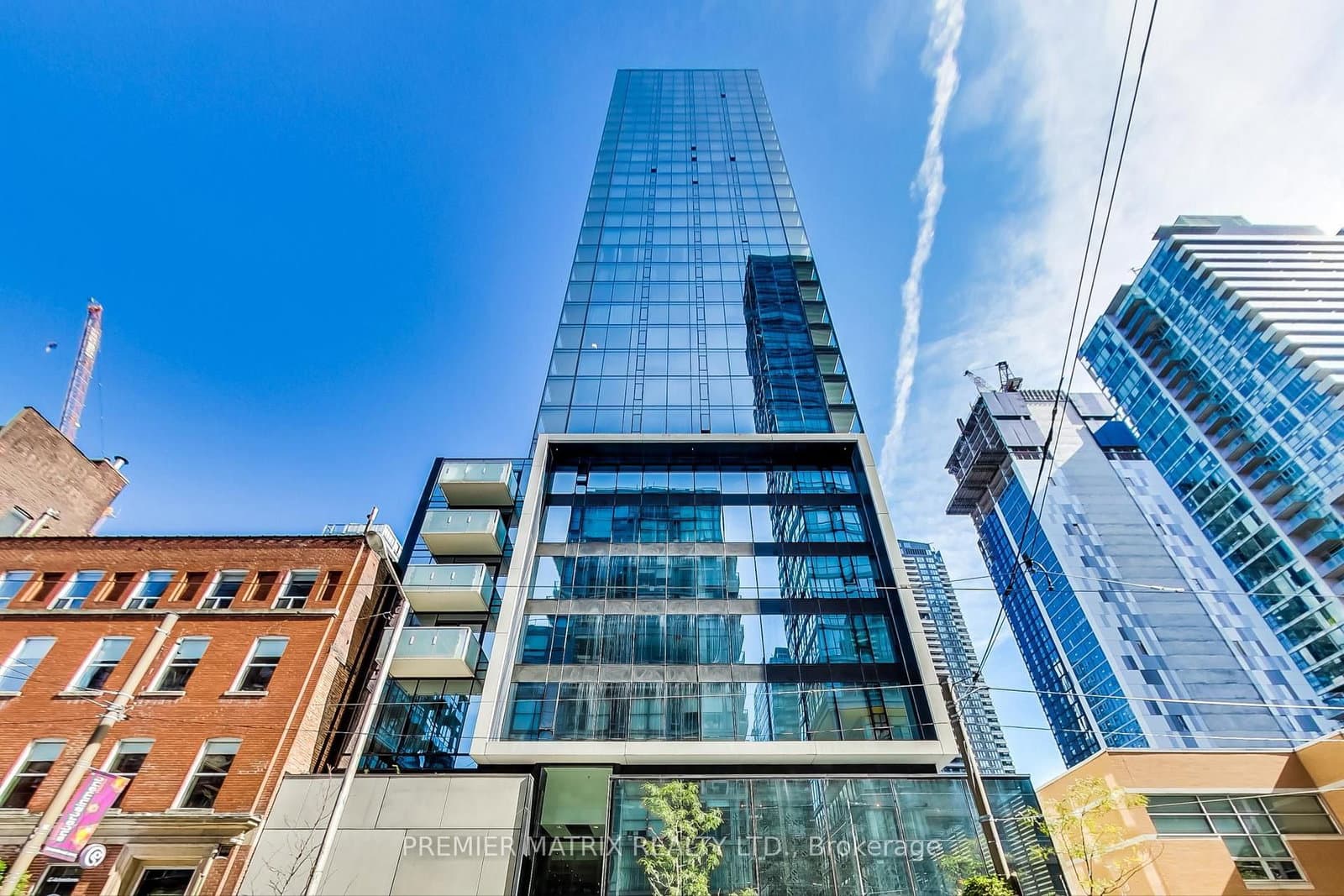 11 Charlotte Street, Unit 1001