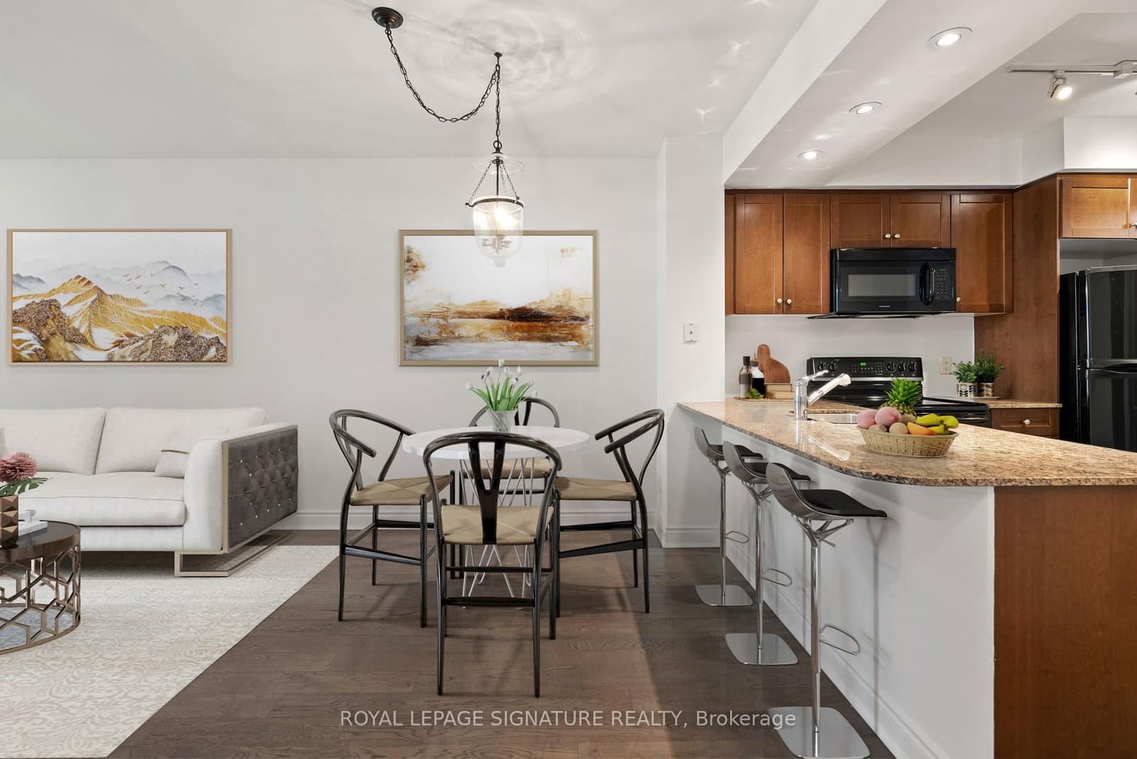 38 William Carson Crescent, Unit 209