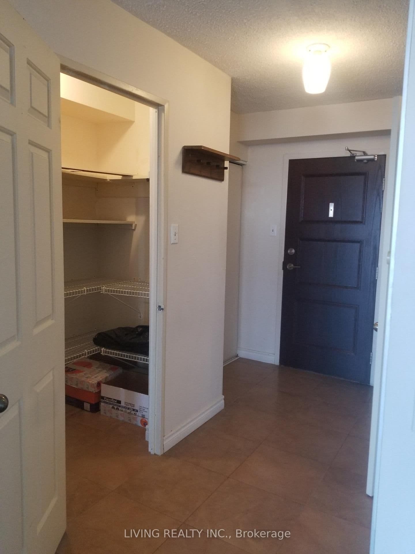 33 Elmhurst Avenue, Unit 2106