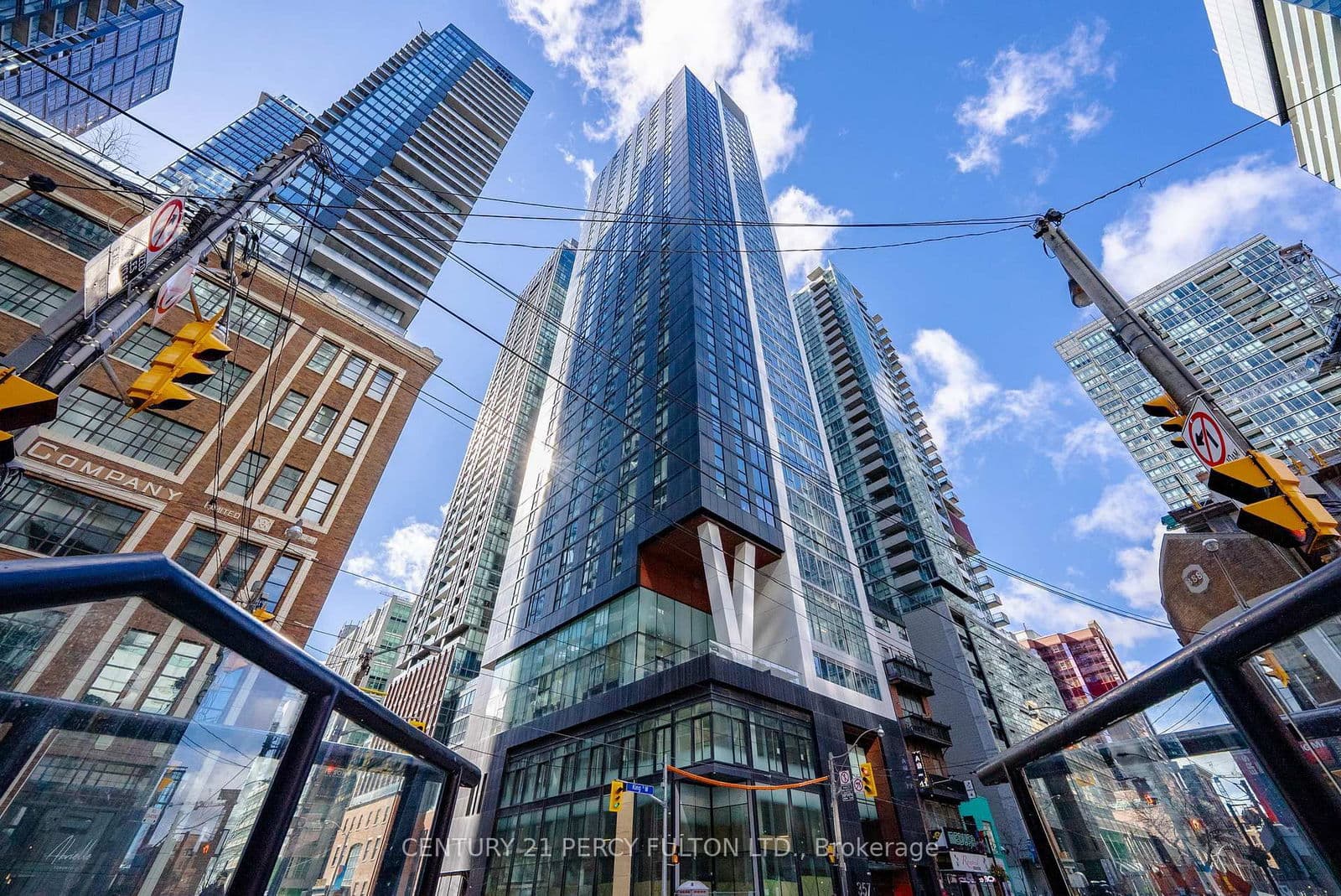 357 King Street W, Unit 1809