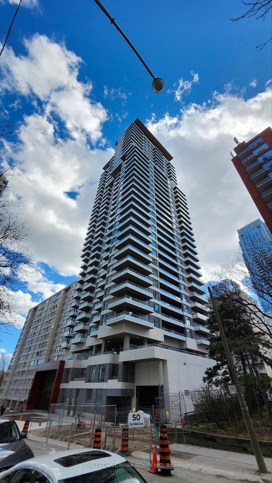 50 Dunfield Avenue, Unit 2717