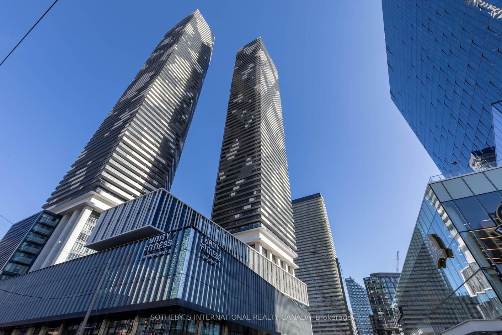 138 Downes Street, Unit 7209