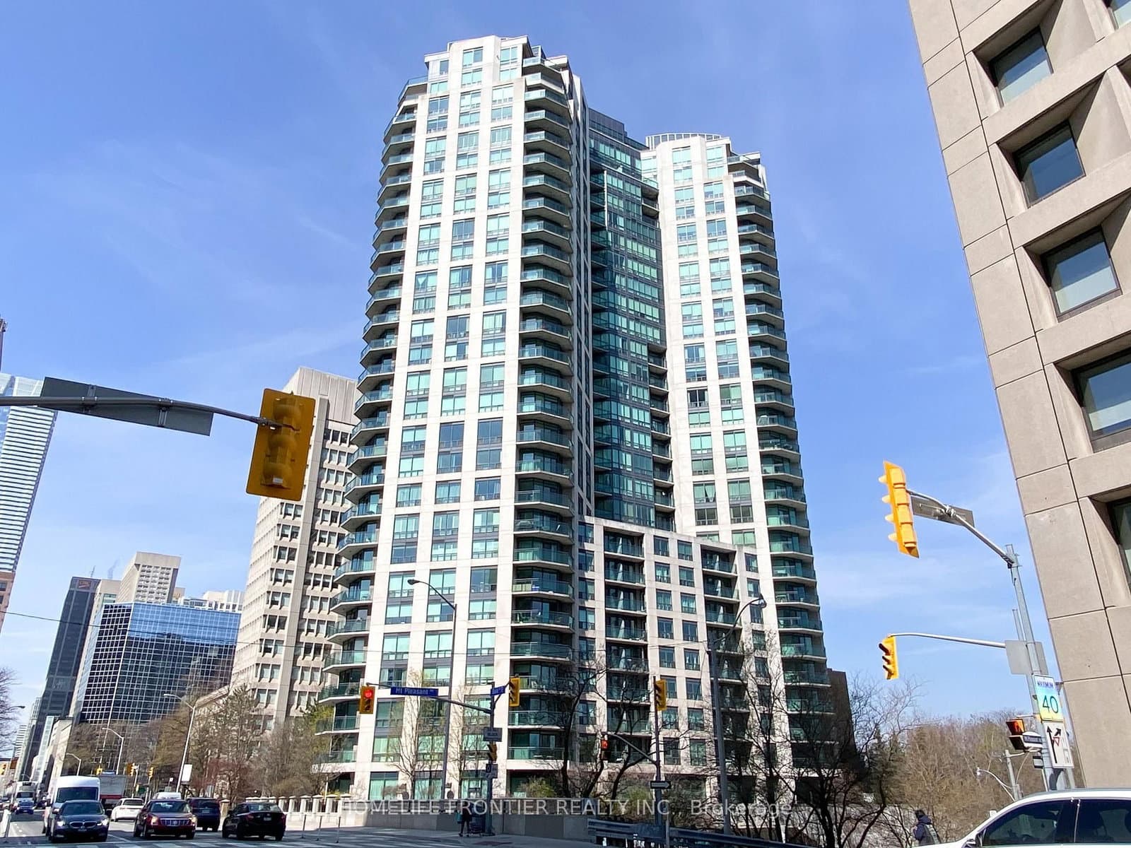 300 Bloor Street E, Unit 903