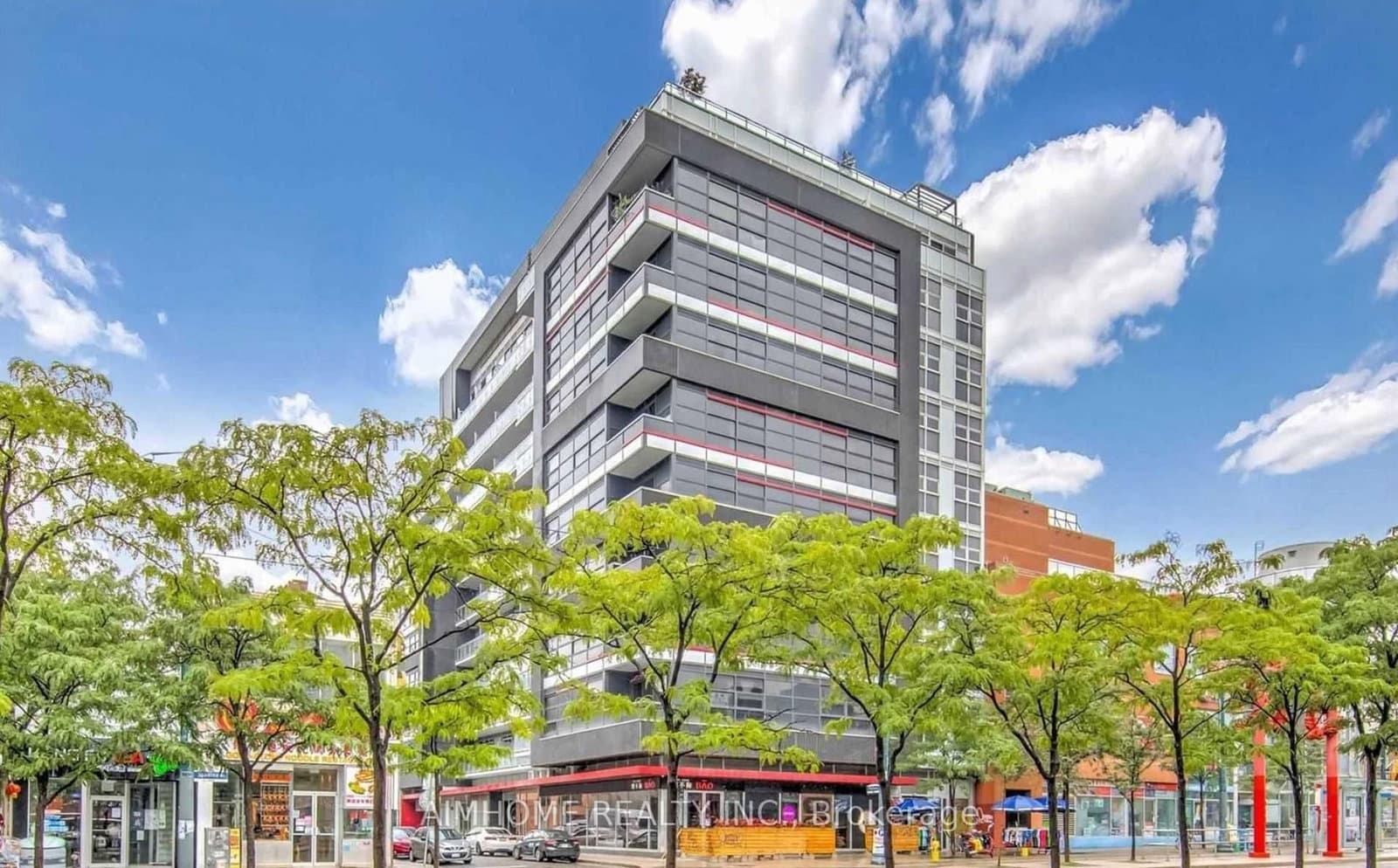 10 Willison Square, Unit 706