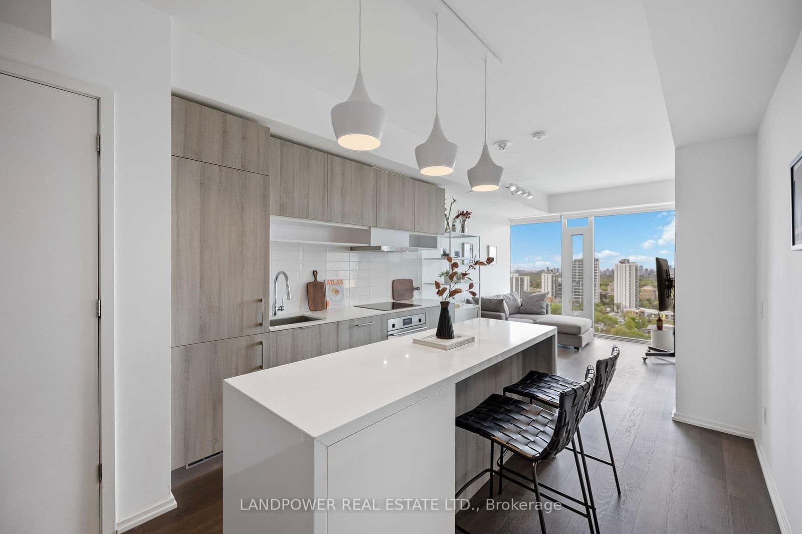 5 Soudan Avenue, Unit 3002