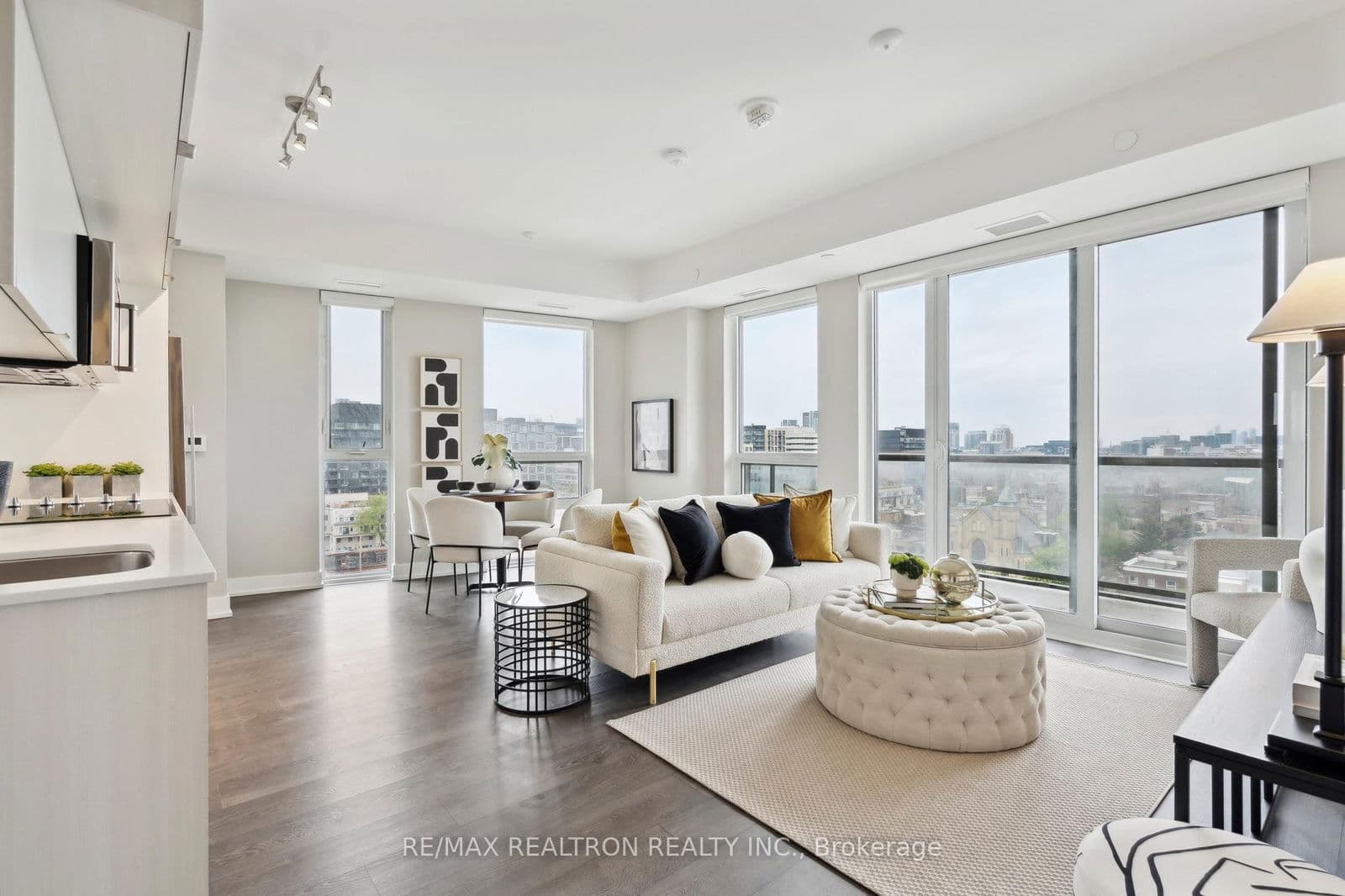 80 Vanauley Street, Unit 1117