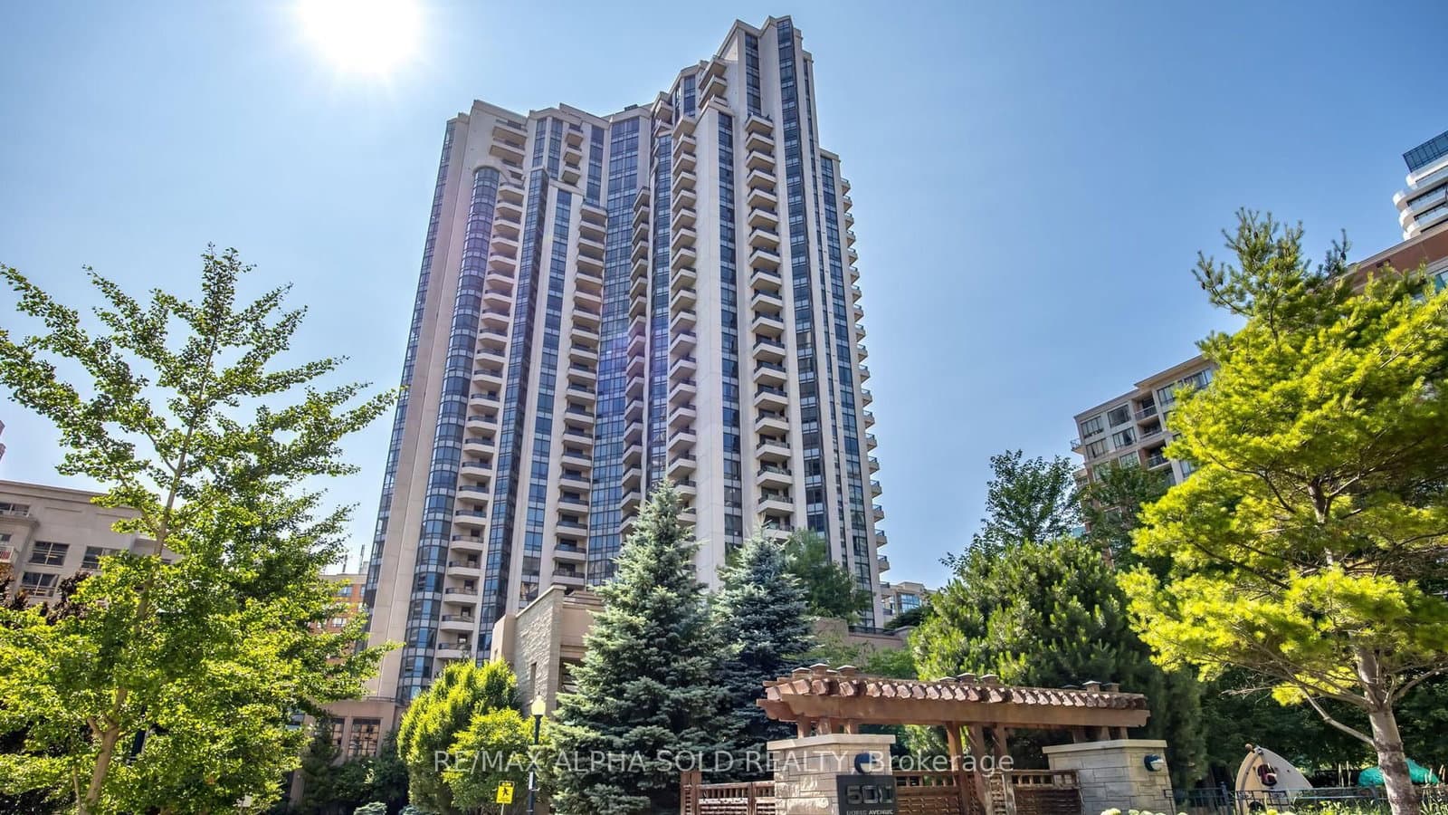 500 Doris Avenue, Unit 2426