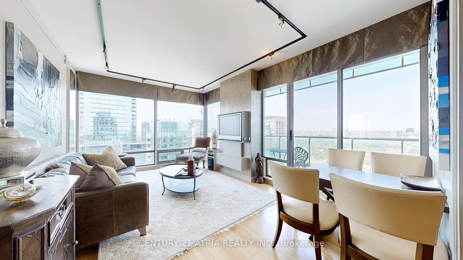 18 Yorkville Avenue, Unit 3005