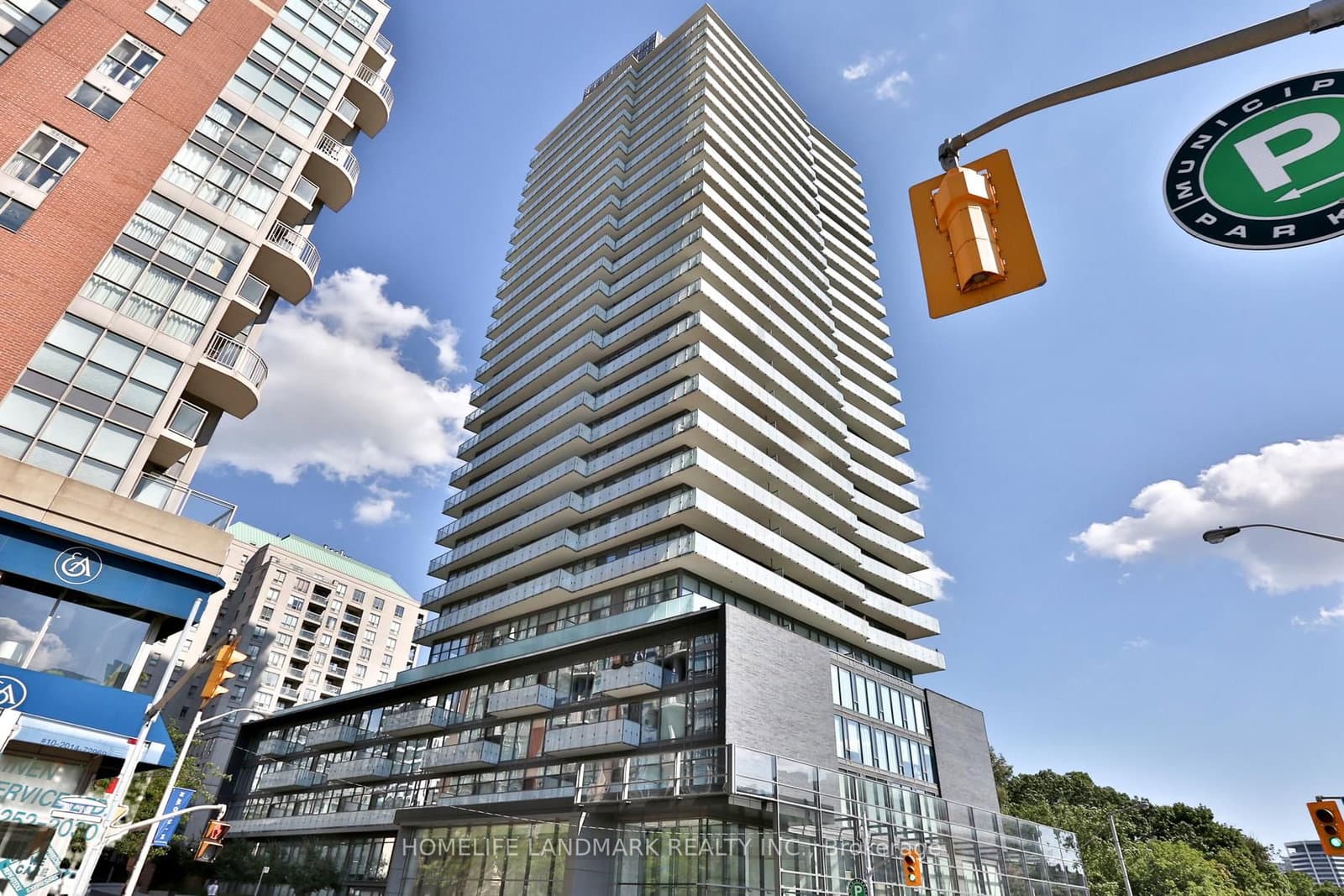 1815 Yonge Street, Unit 1007