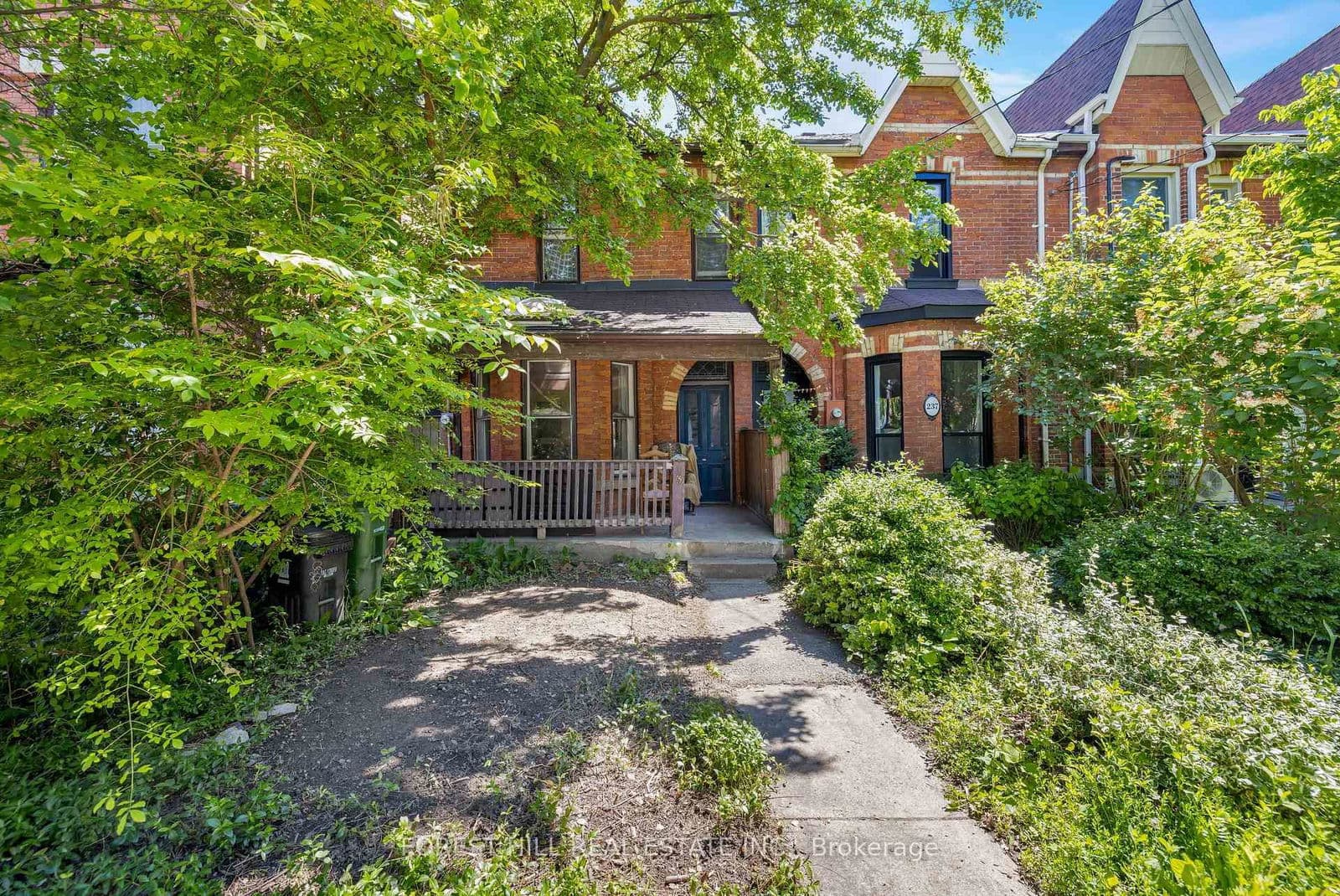 239 Lippincott Street