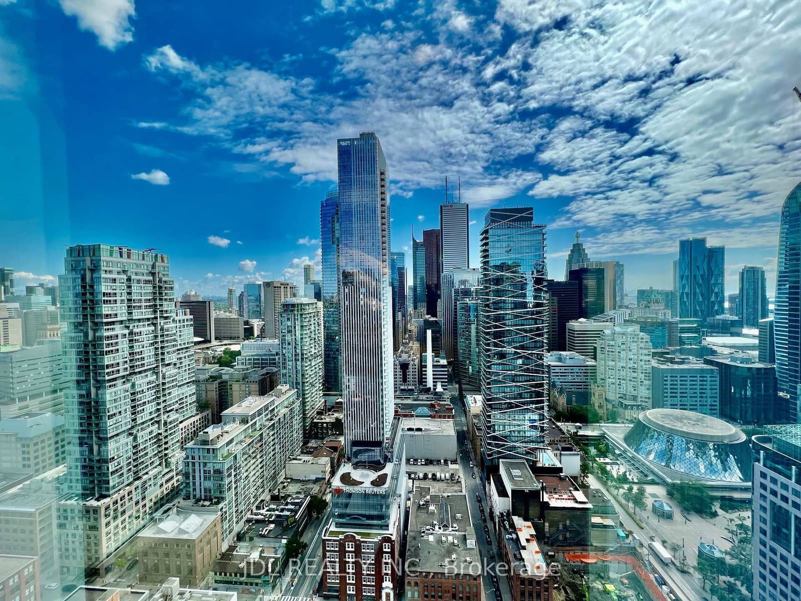 99 John Street, Unit 3709