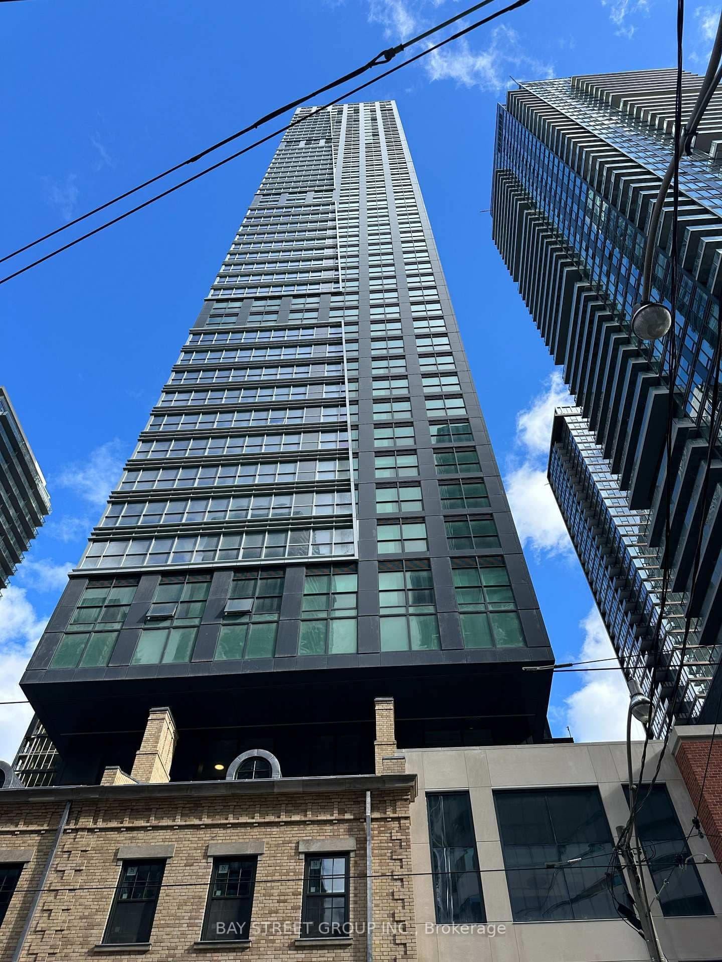 327 King Street W, Unit 2601