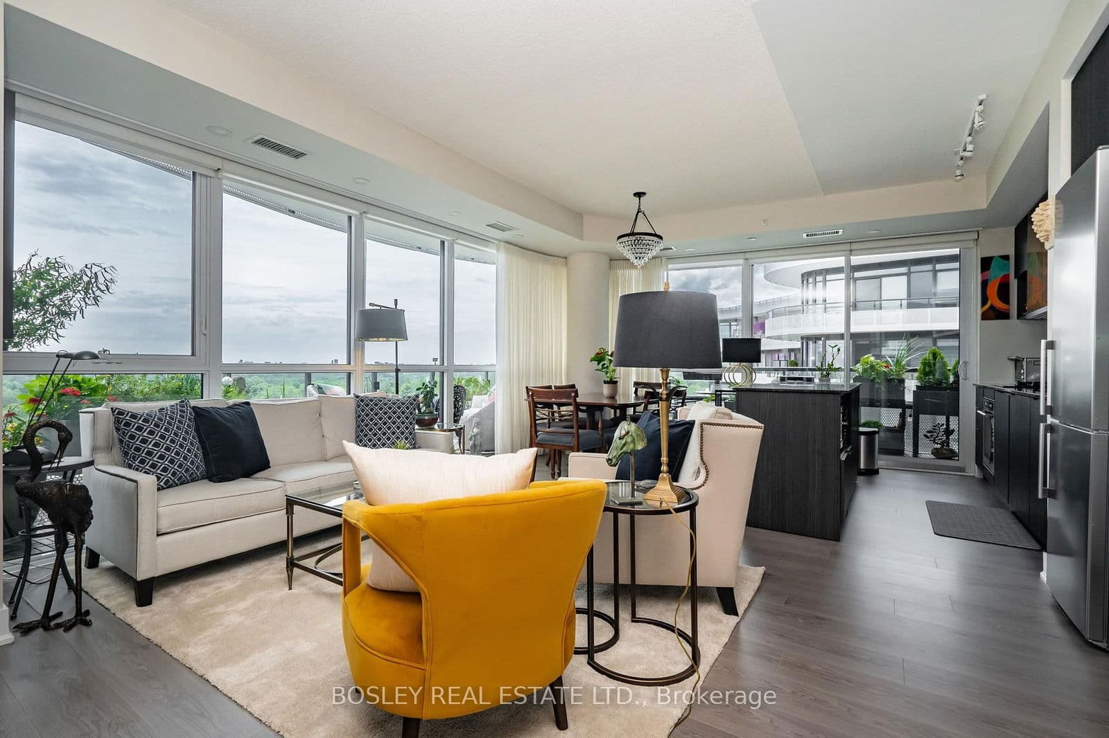 99 The Donway W, Unit 1008