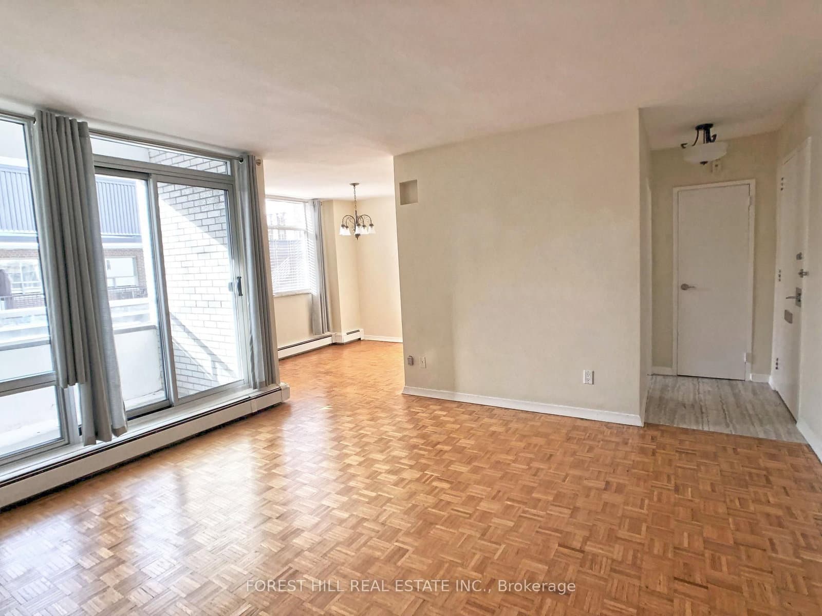 335 Lonsdale Road, Unit 502