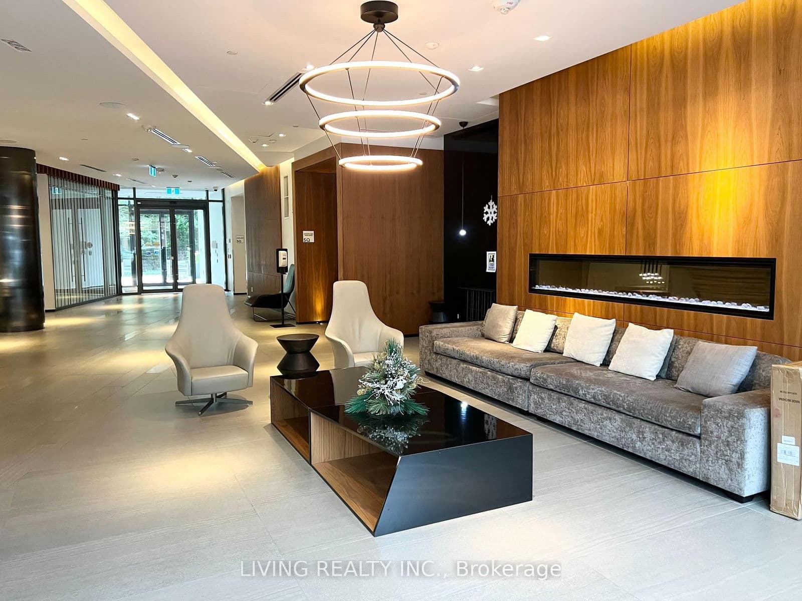 38 Cameron Street, Unit 410