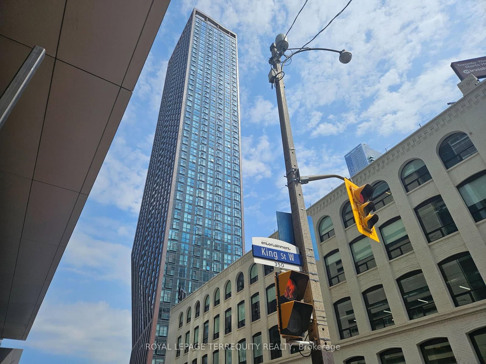 99 John Street, Unit 3501