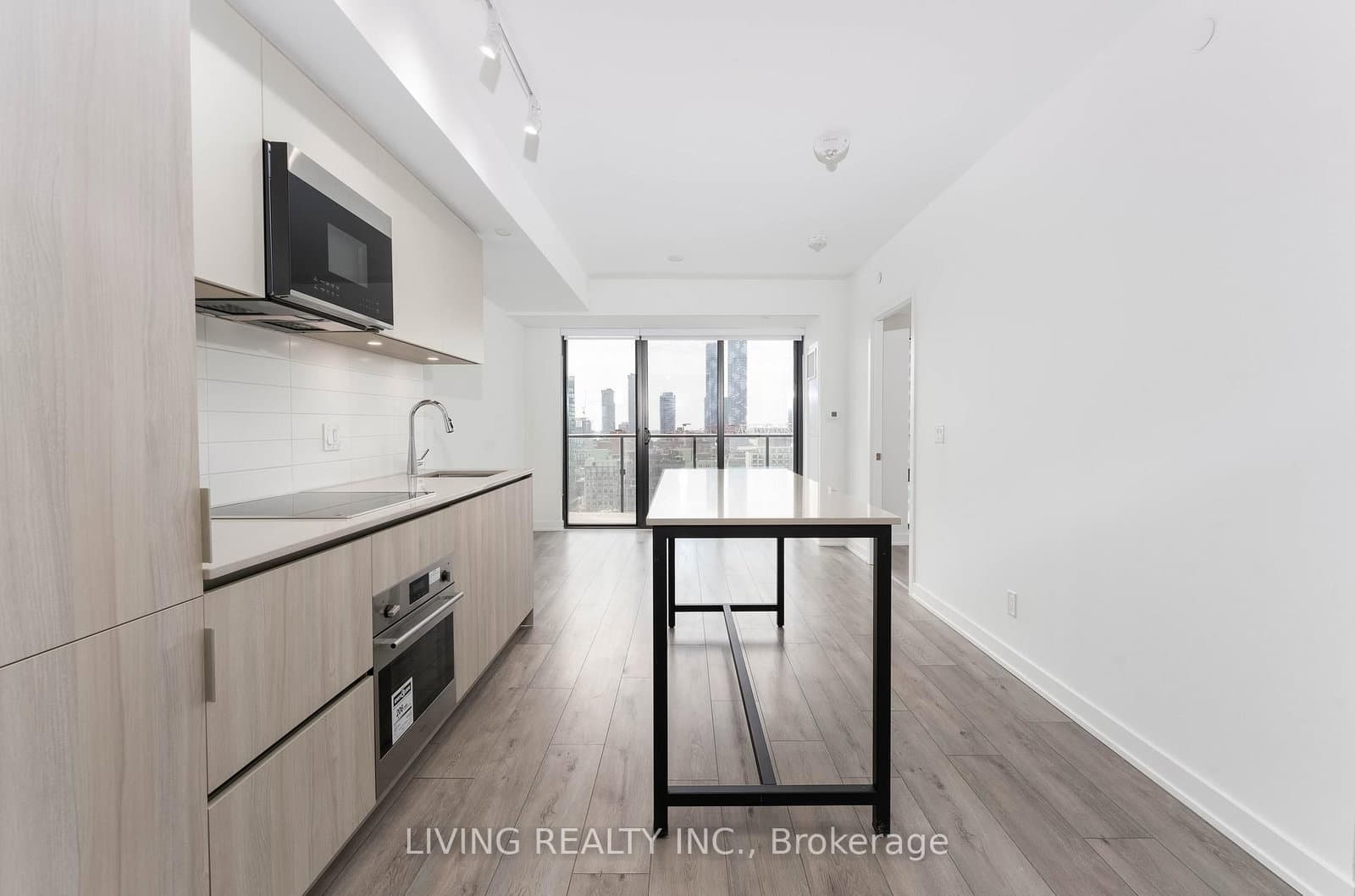 47 Mutual Street, Unit 1608