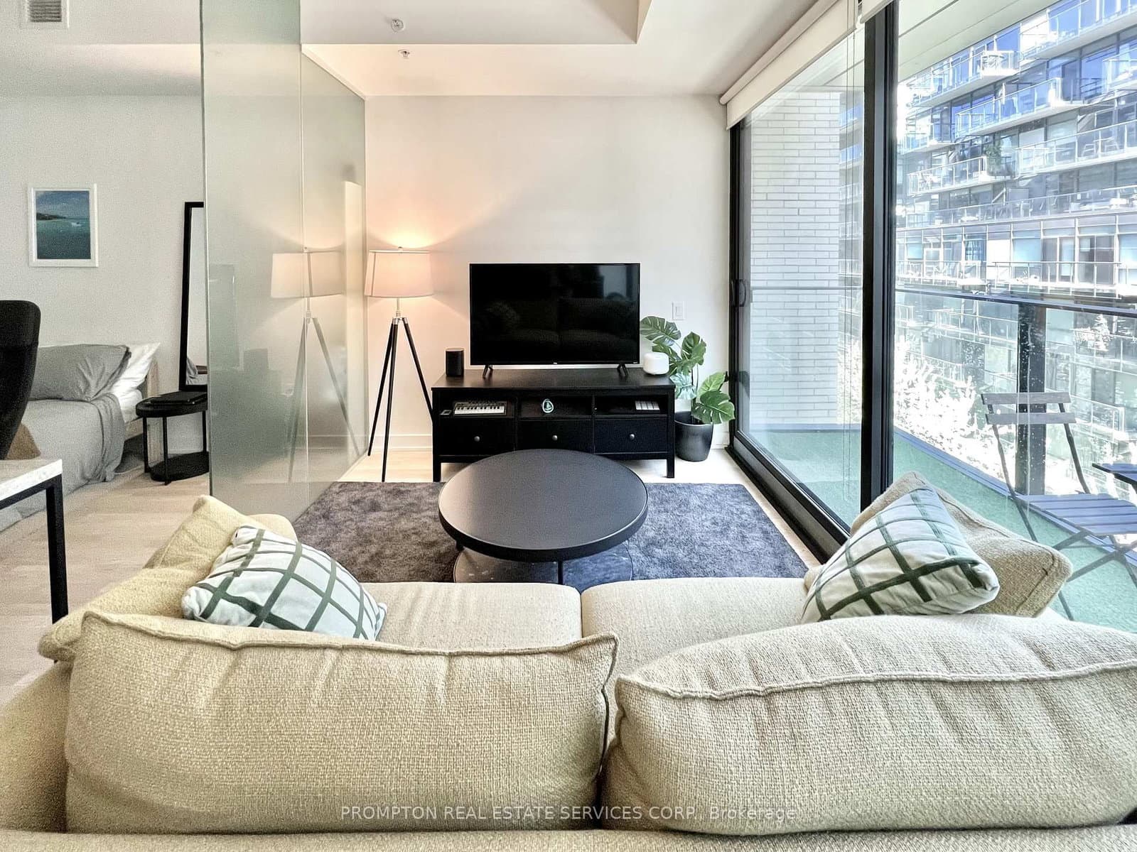 38 Stewart Street, Unit 501