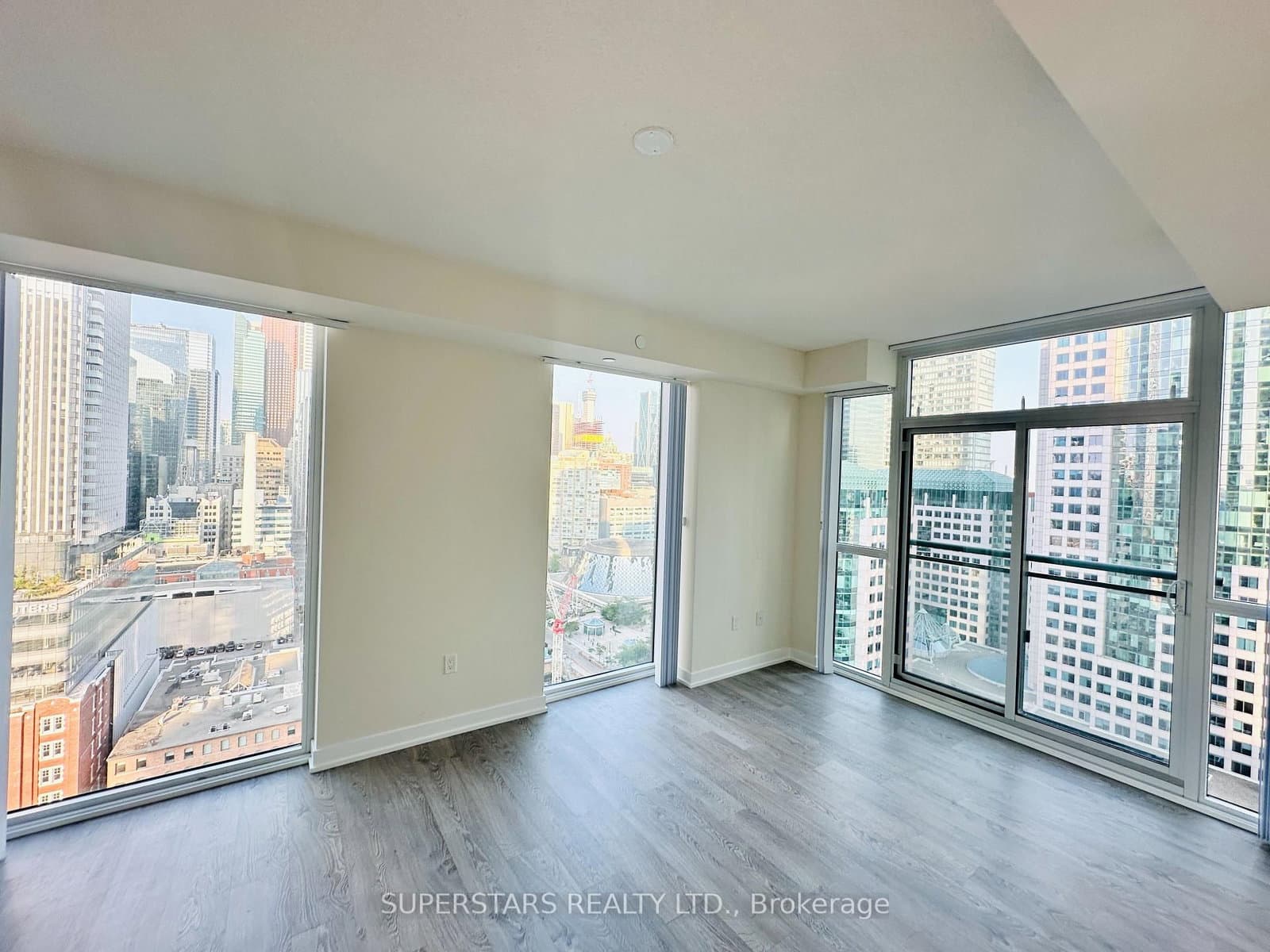 99 John Street, Unit 2001