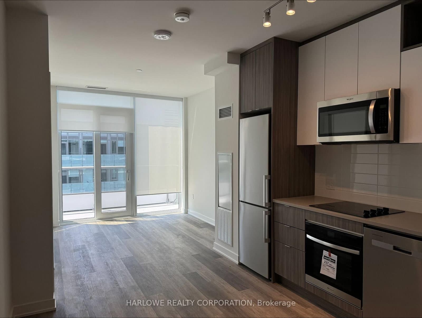70 Princess Street, Unit PH3012