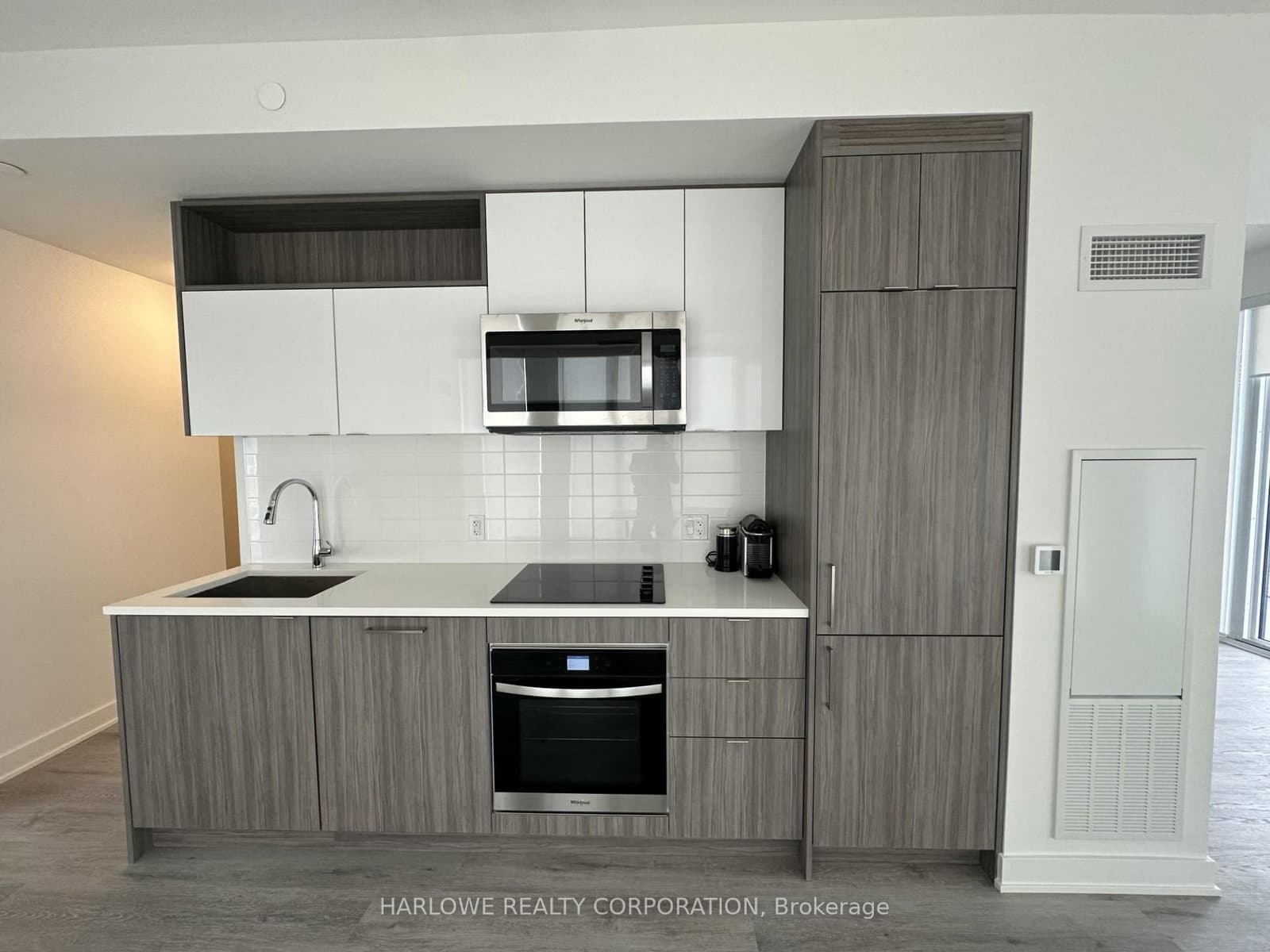 135 Lower Sherbourne Street, Unit 2533 W