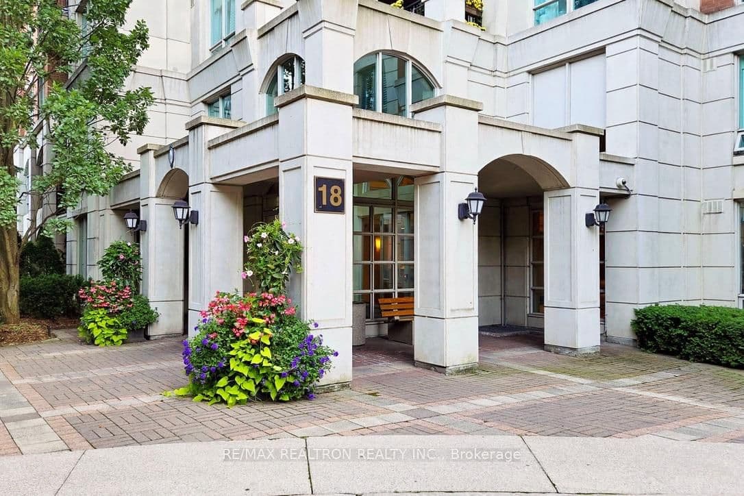 18 William Carson Crescent, Unit 115