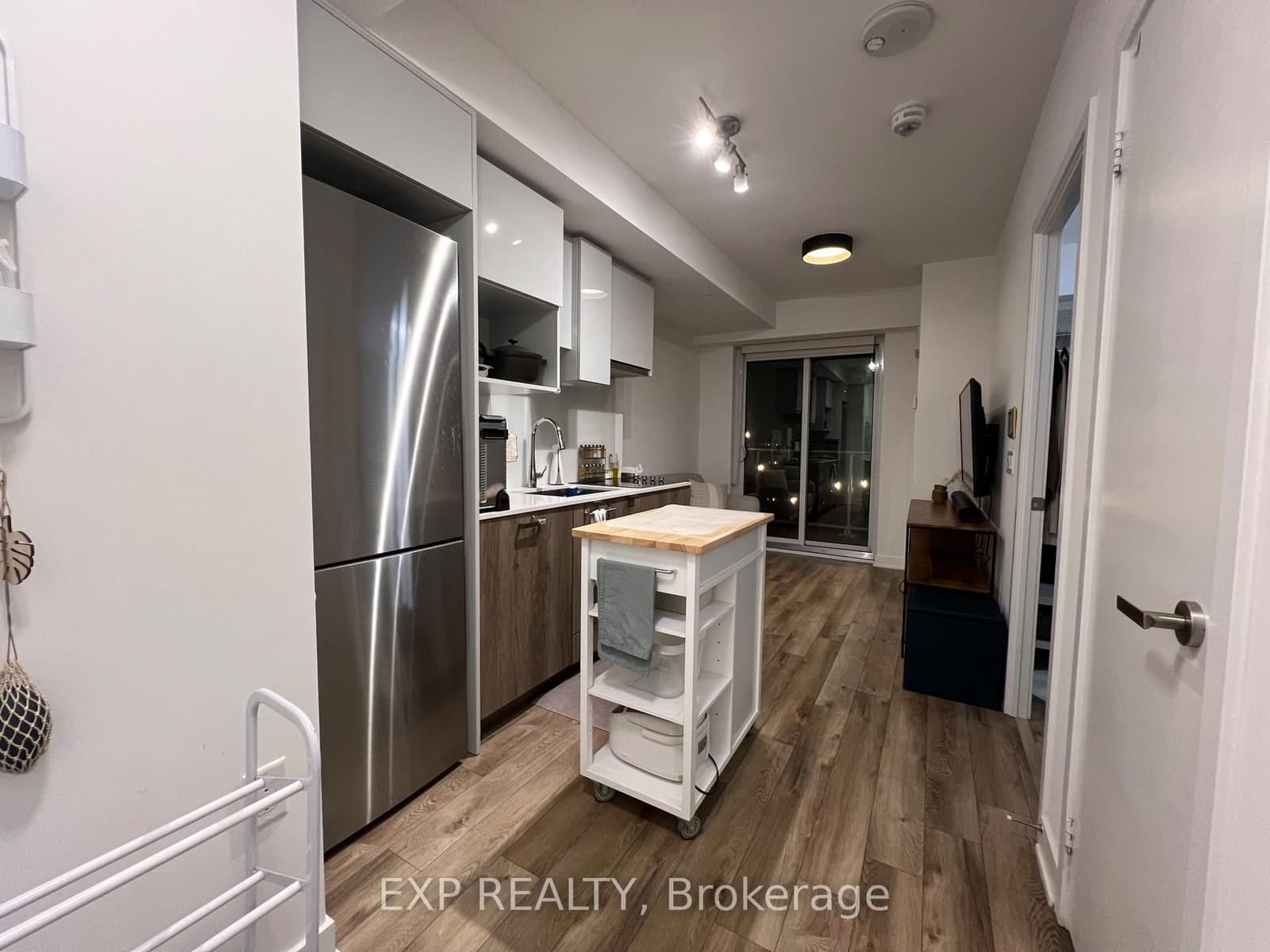 195 Redpath Avenue, Unit 3013