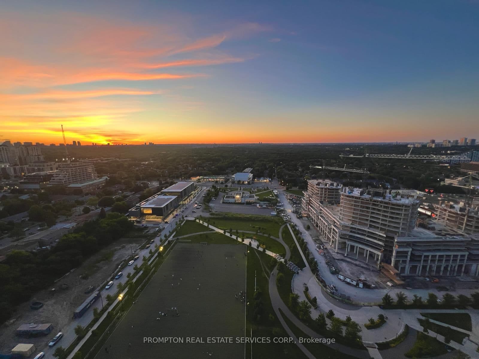 27 Mcmahon Drive, Unit 3008