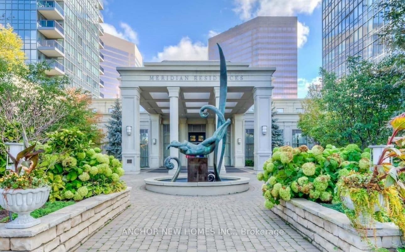 25 Greenview Avenue, Unit 1420