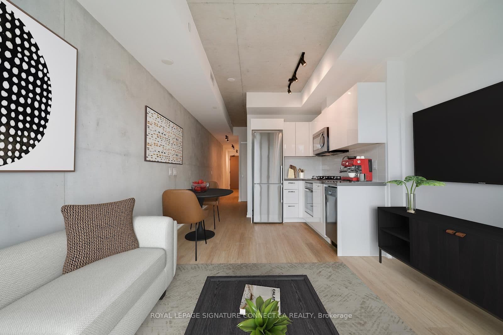 195 McCaul Street, Unit 407