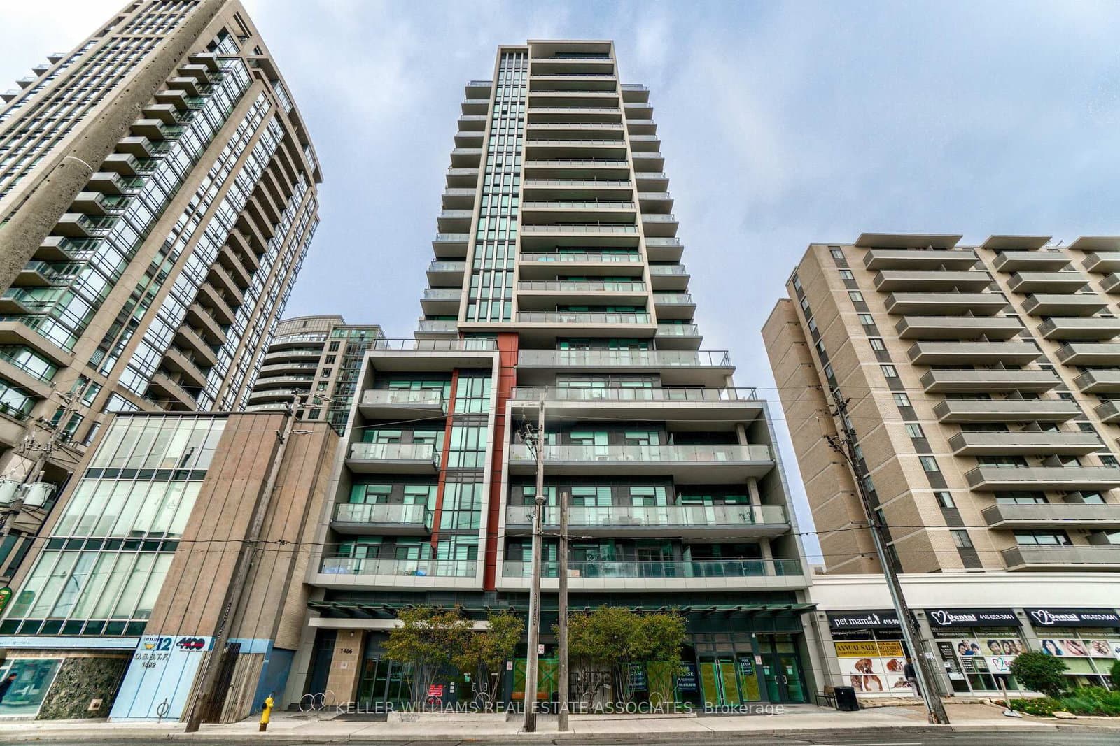 1486 Bathurst Street, Unit 1601