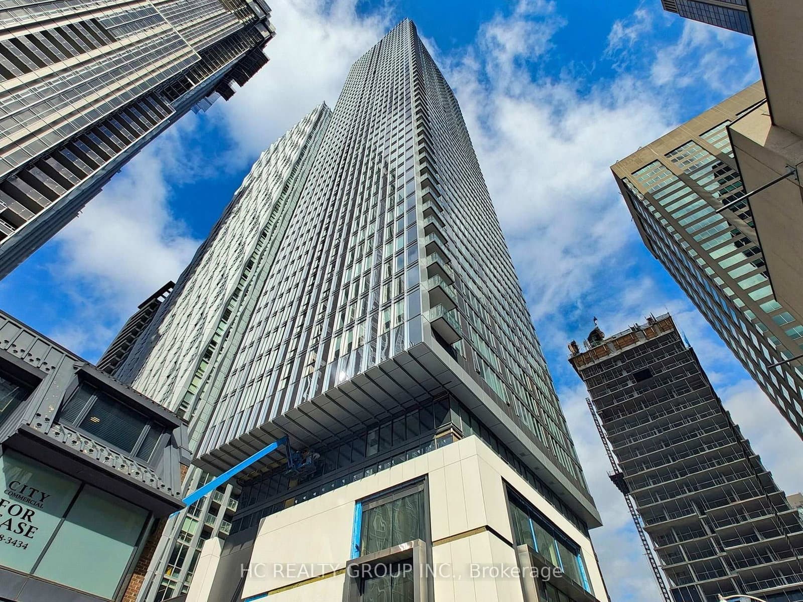 8 Cumberland Street, Unit 1302