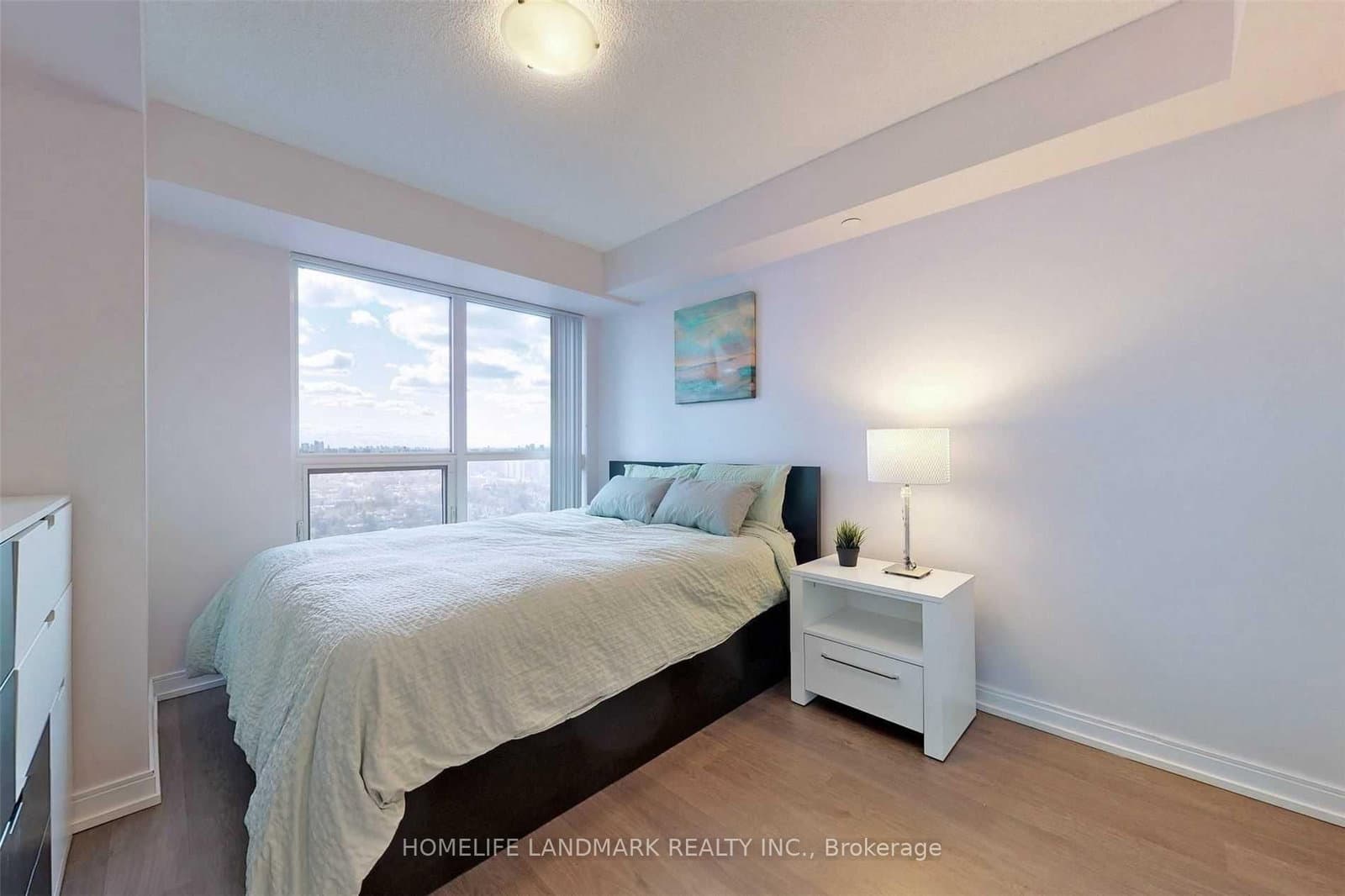 255 Village Green Square, Unit 2804
