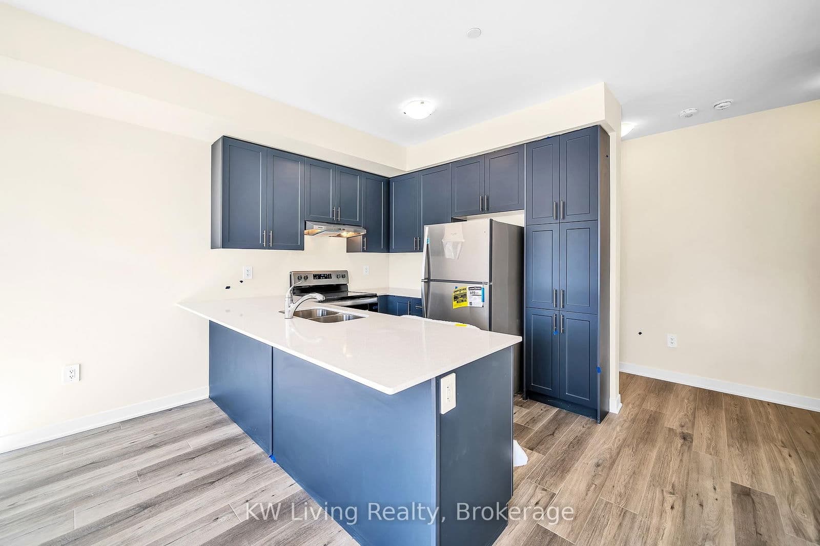 1695 Dersan Street, Unit 224