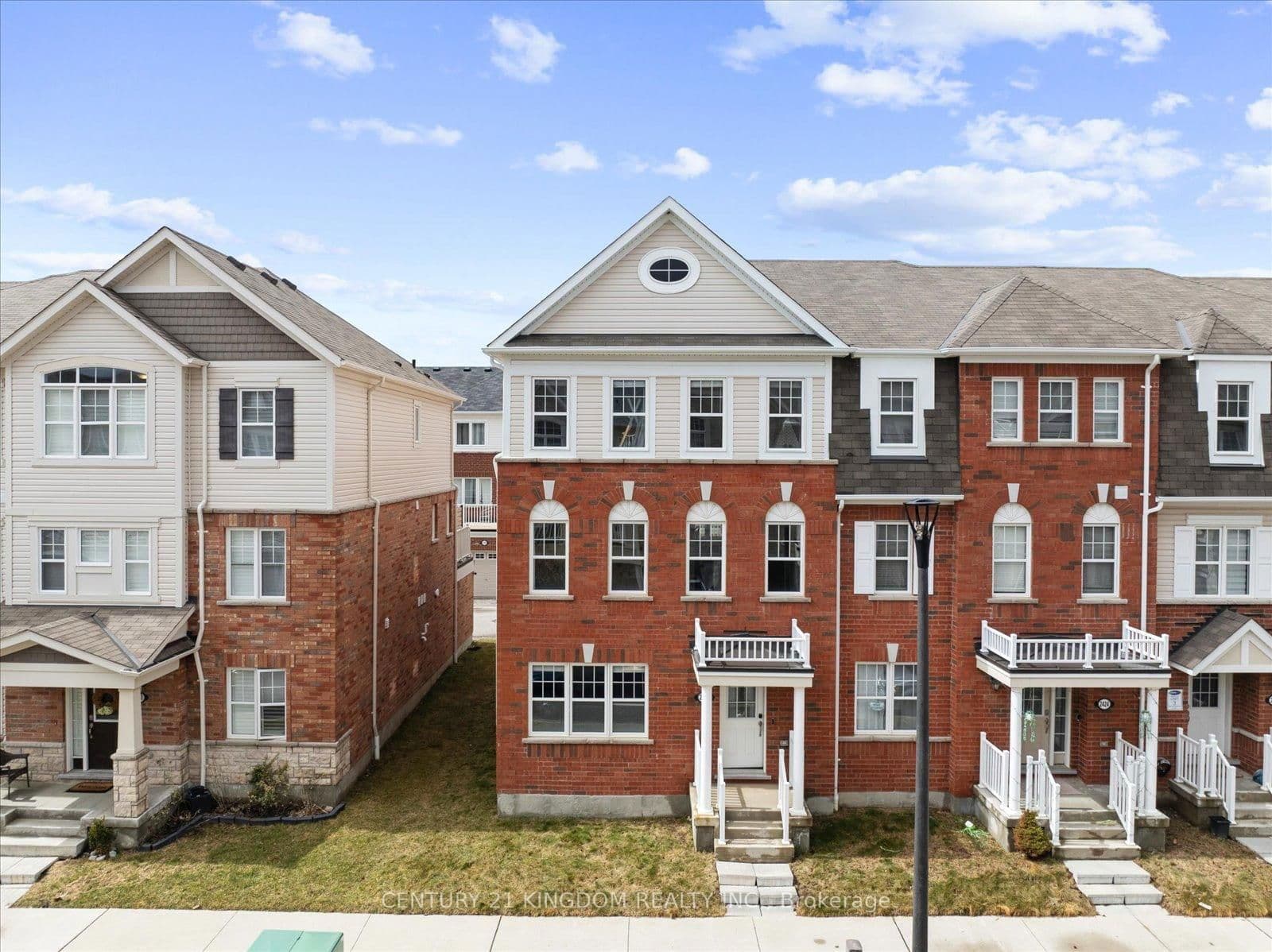 2422 Fall Harvest Crescent