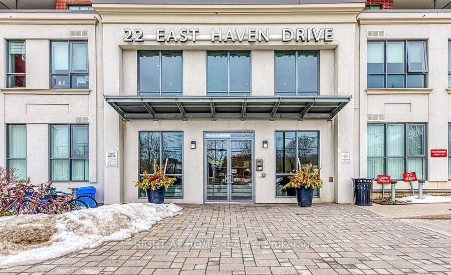 22 East Haven Drive, Unit 518