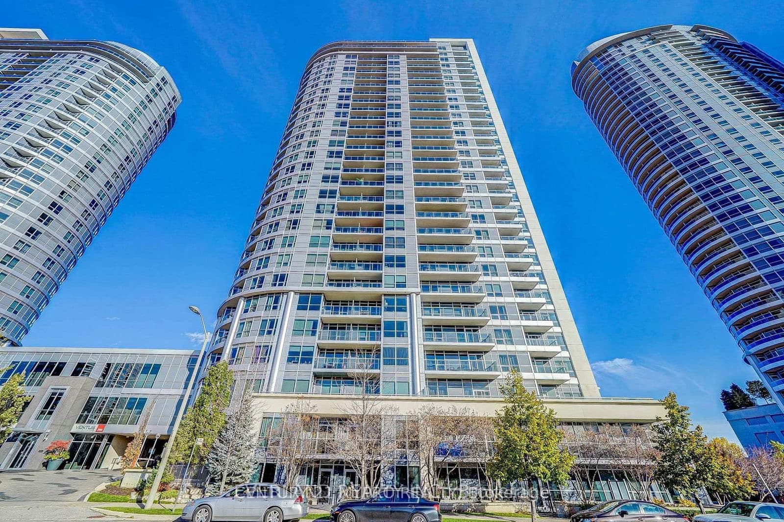 #2506 - 151 Village Green Square